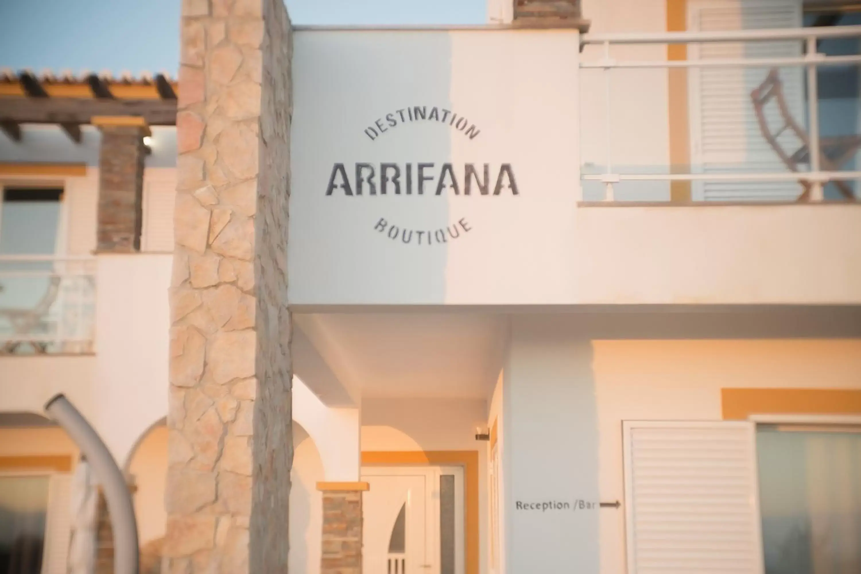 Facade/entrance in Arrifana Destination Boutique