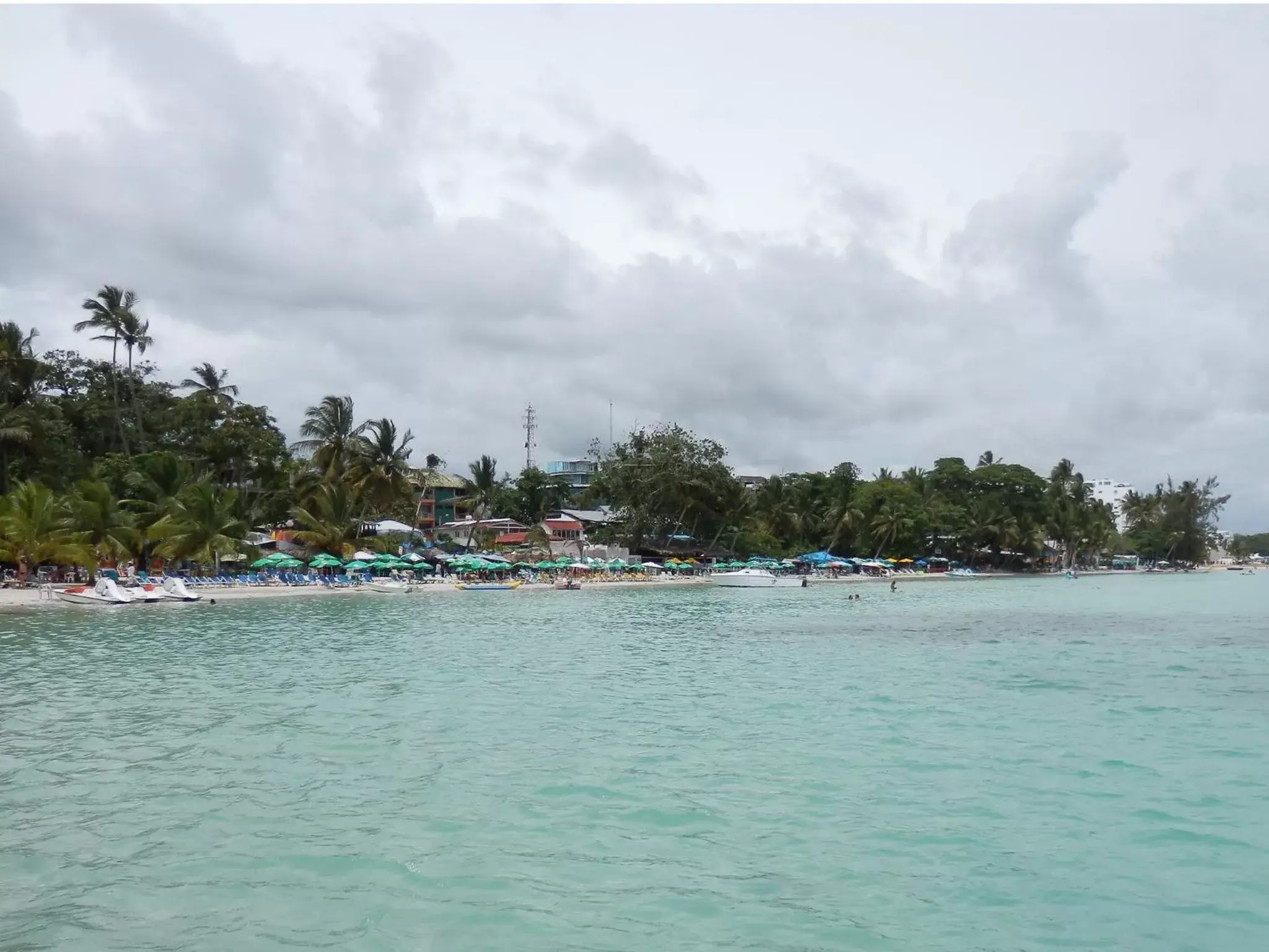 Beach in Hotel Garant & Suites