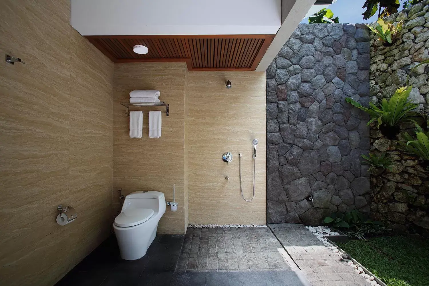 Bathroom in Del Cielo Villa Jimbaran