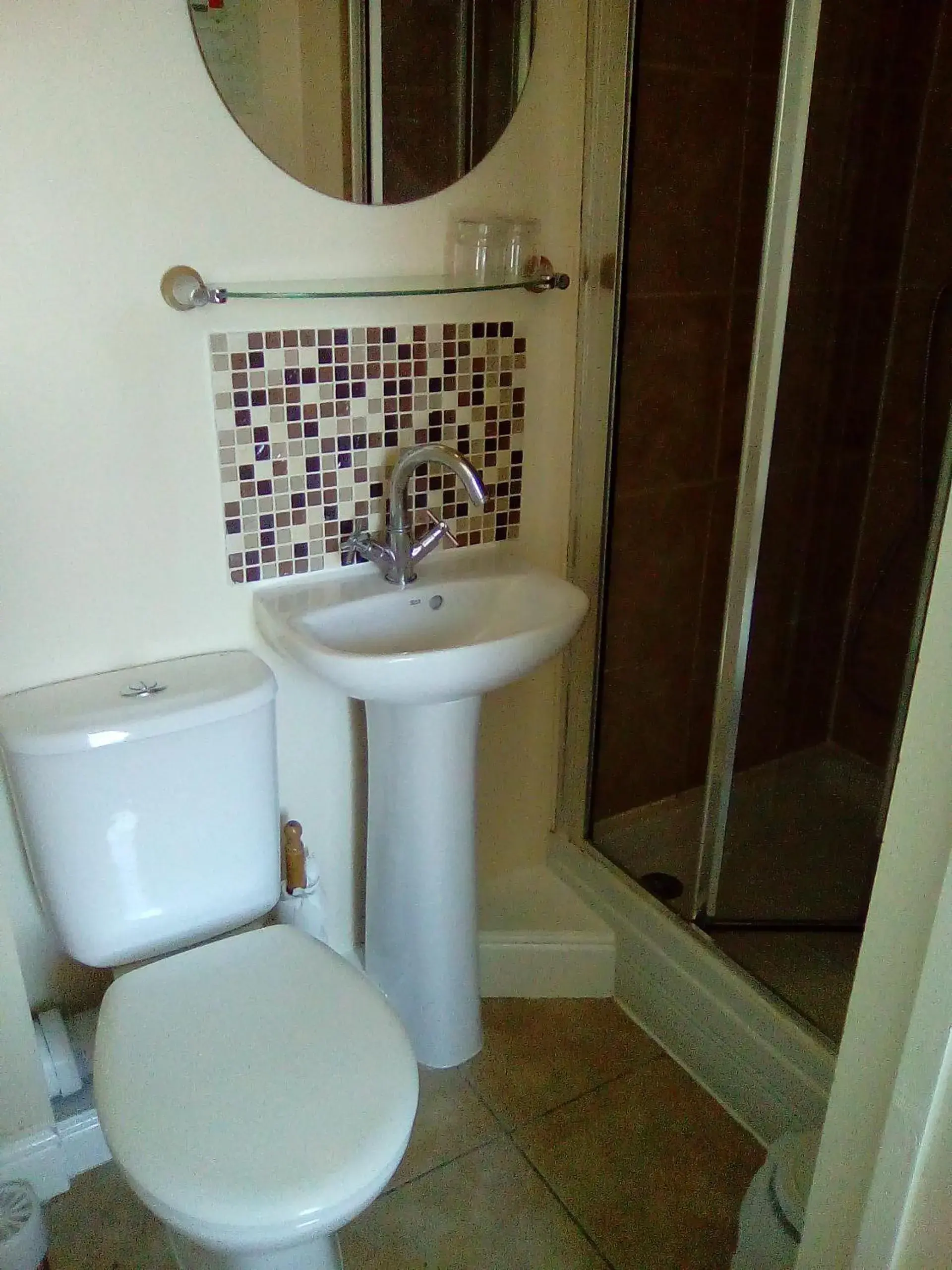 Toilet, Bathroom in The Wilton Weymouth