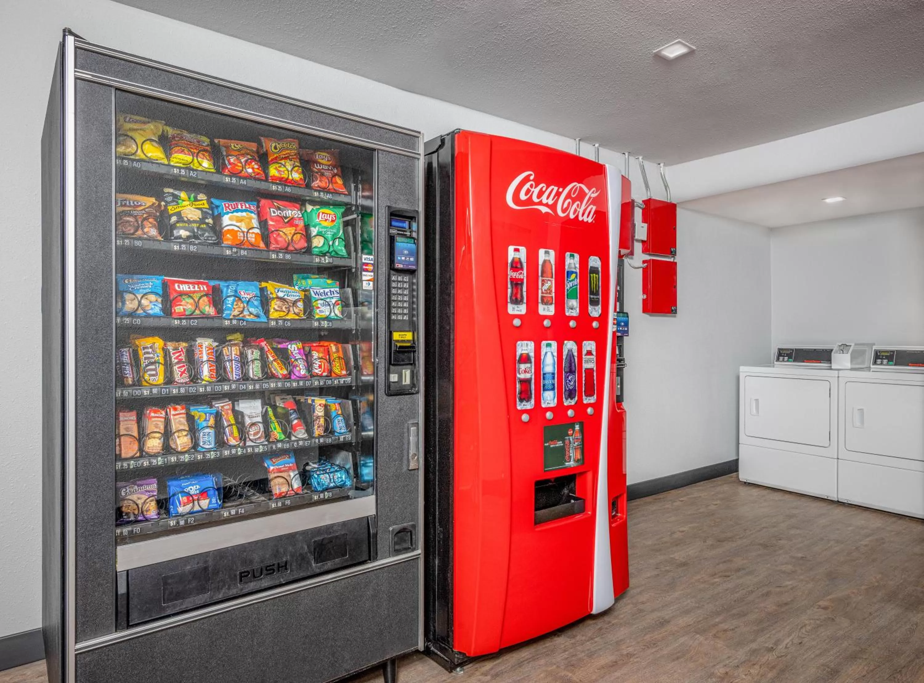 vending machine in Motel 6-Euless, TX - Dallas