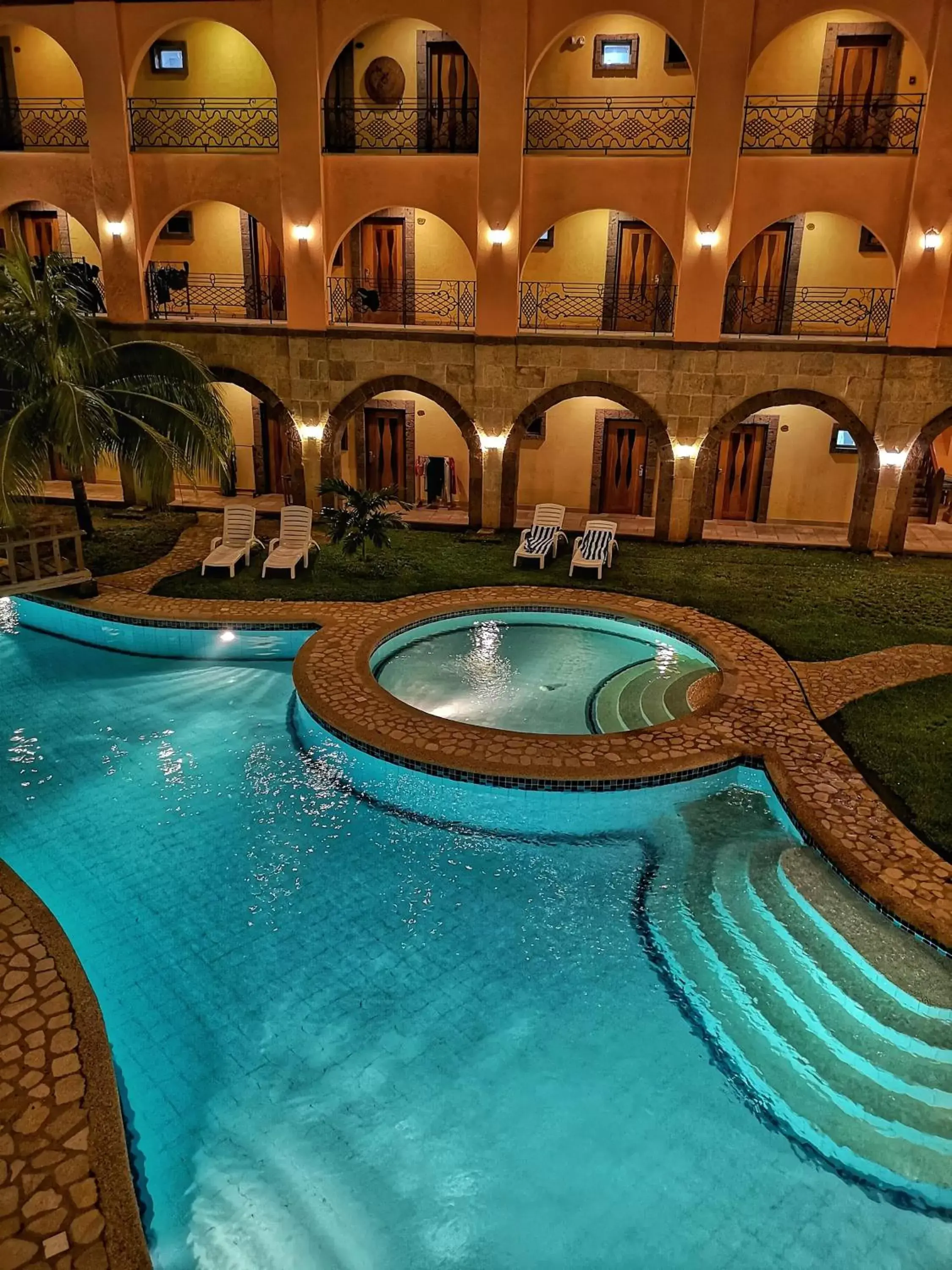 Swimming pool in Corto del Mar Hotel