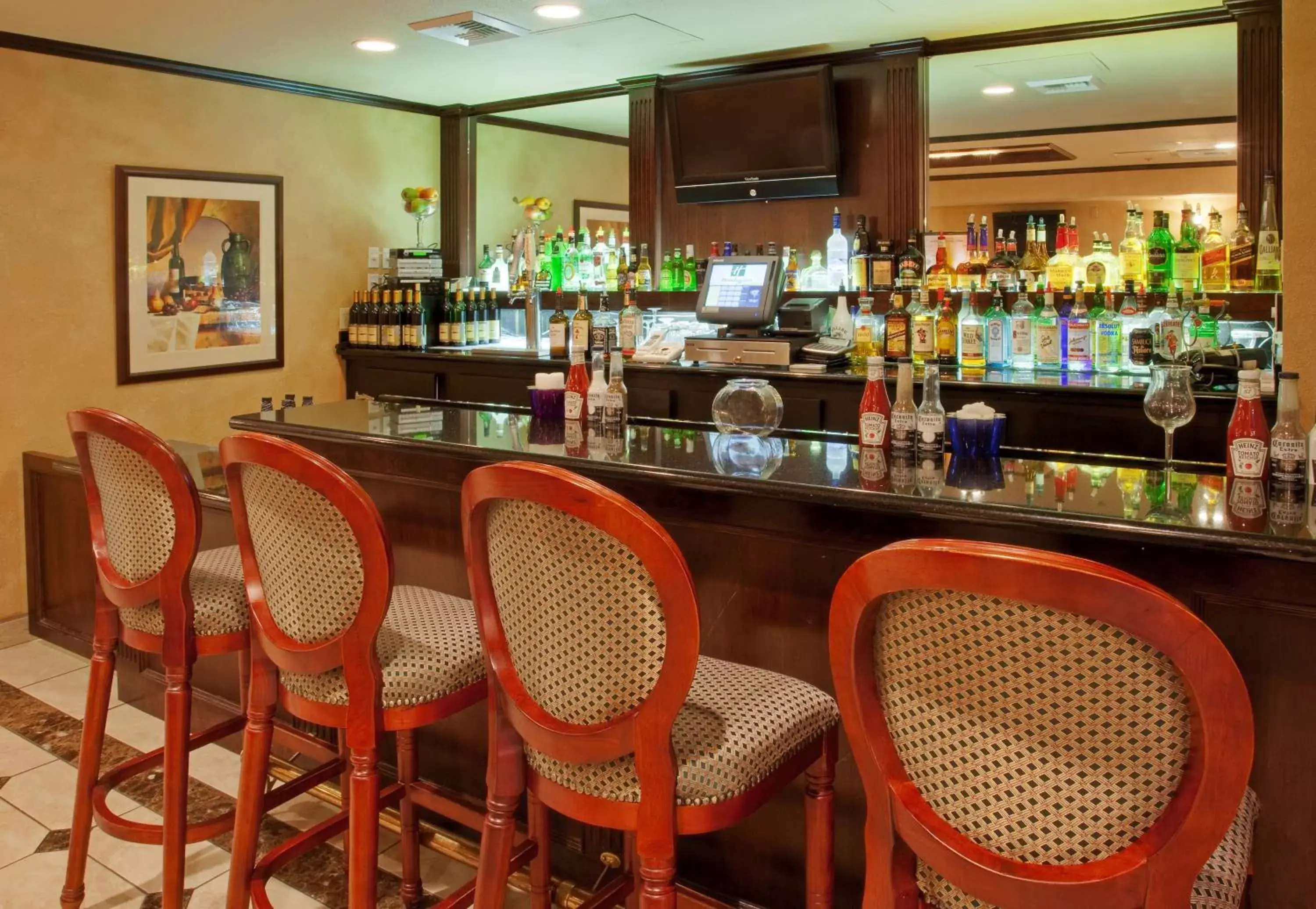 Lounge or bar, Lounge/Bar in Holiday Inn Rancho Cordova - Northeast Sacramento, an IHG Hotel