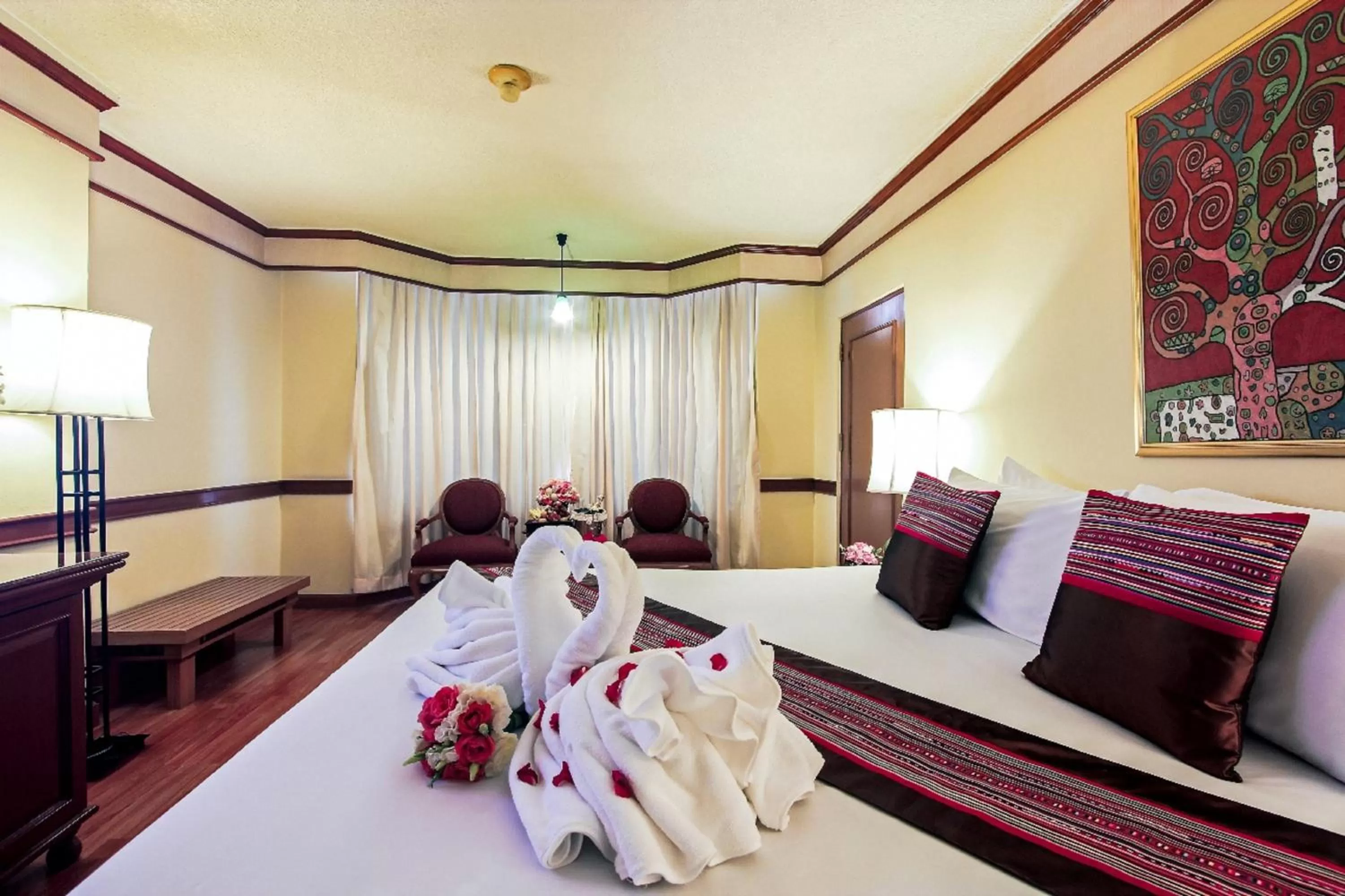 Bedroom, Bed in Duangtawan Hotel Chiang Mai