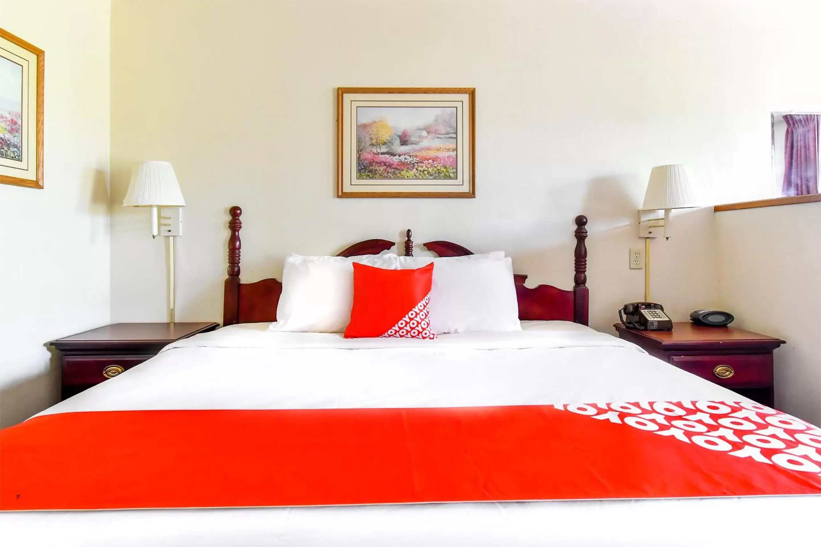 Bedroom, Bed in OYO Hotel Tyler Lindale