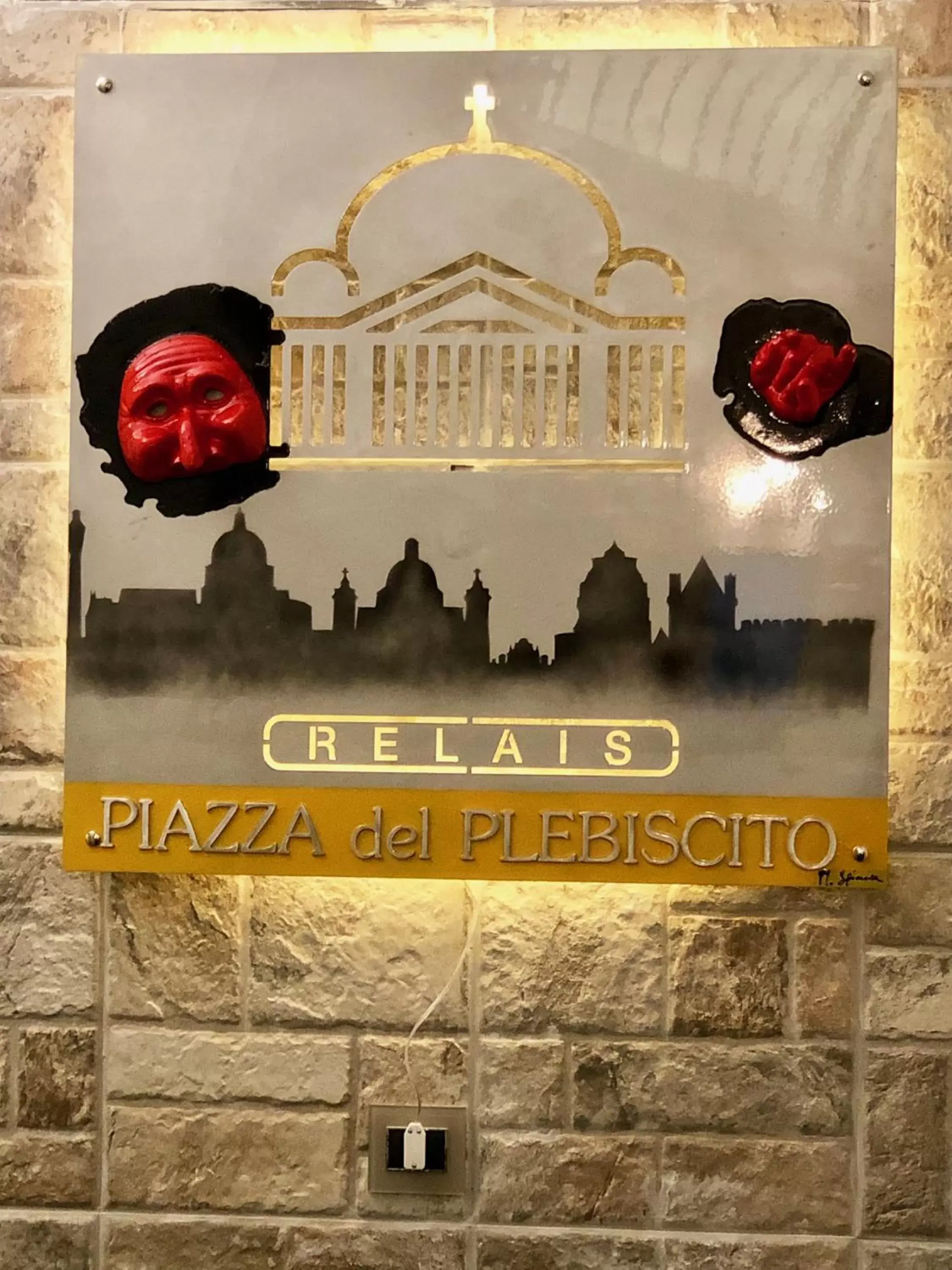 Property logo or sign in Relais Piazza Del Plebiscito B&B