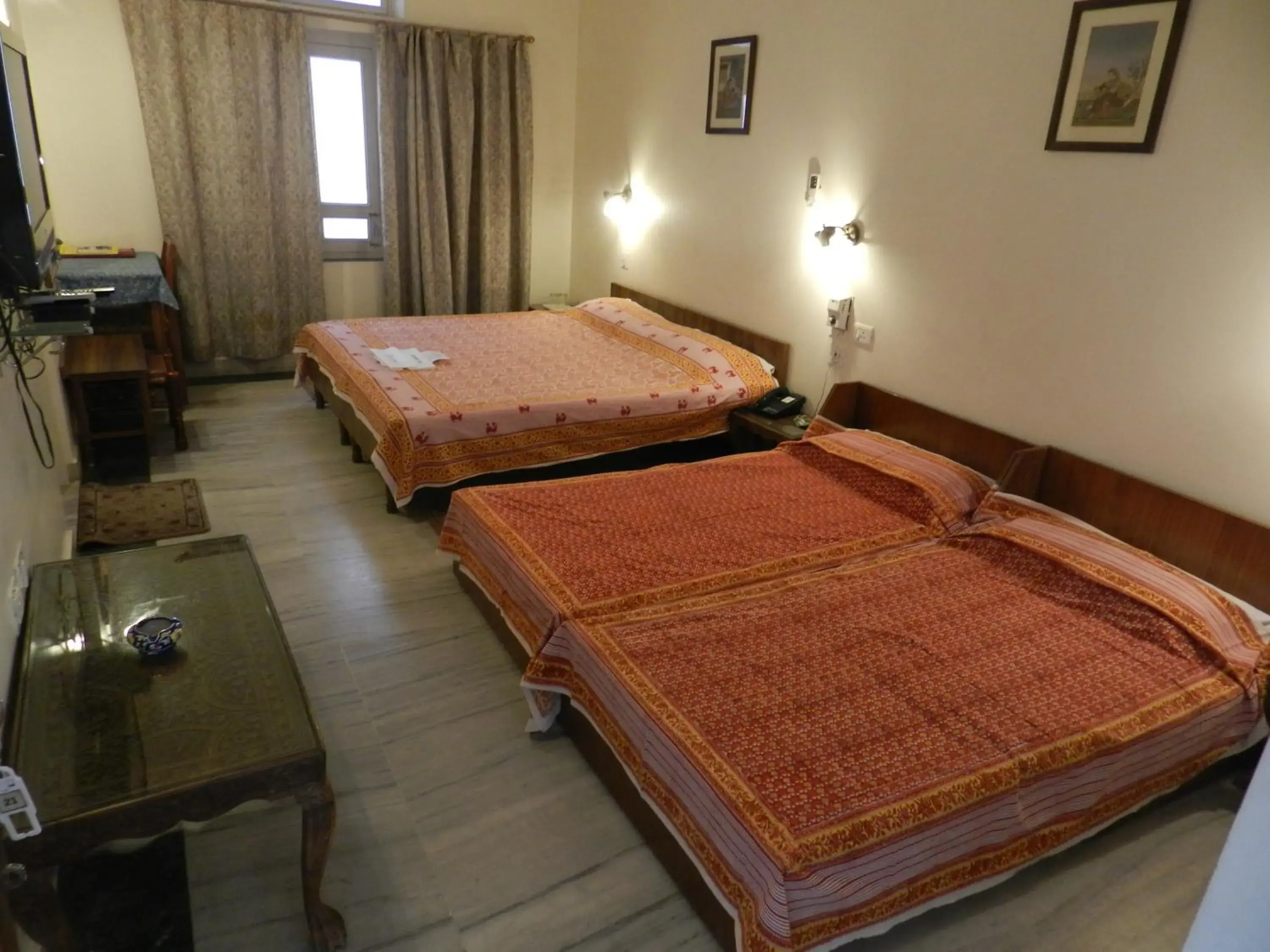 Photo of the whole room, Bed in Tara Niwas