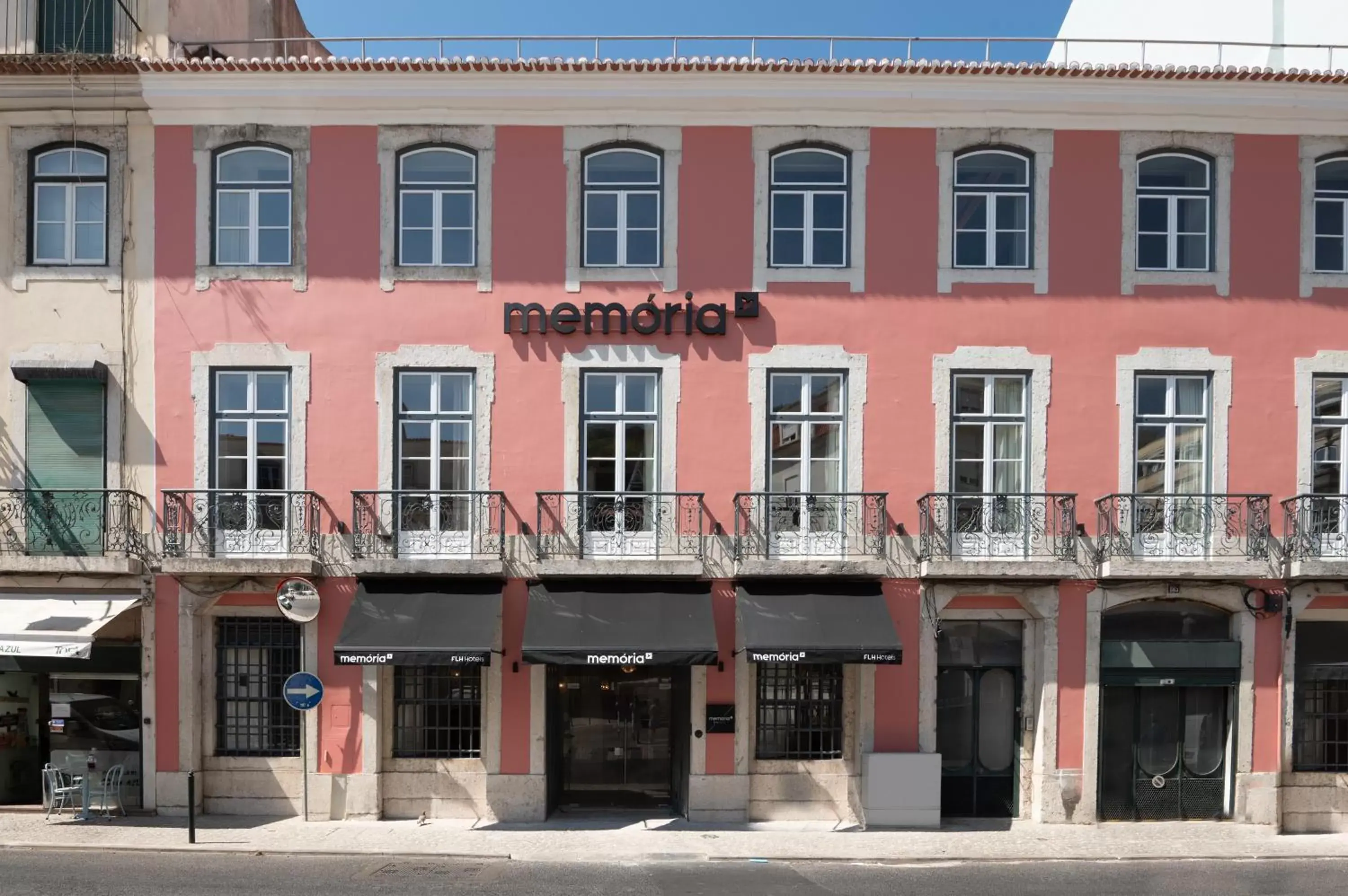 Facade/entrance, Property Building in Memoria Lisboa FLH Hotels