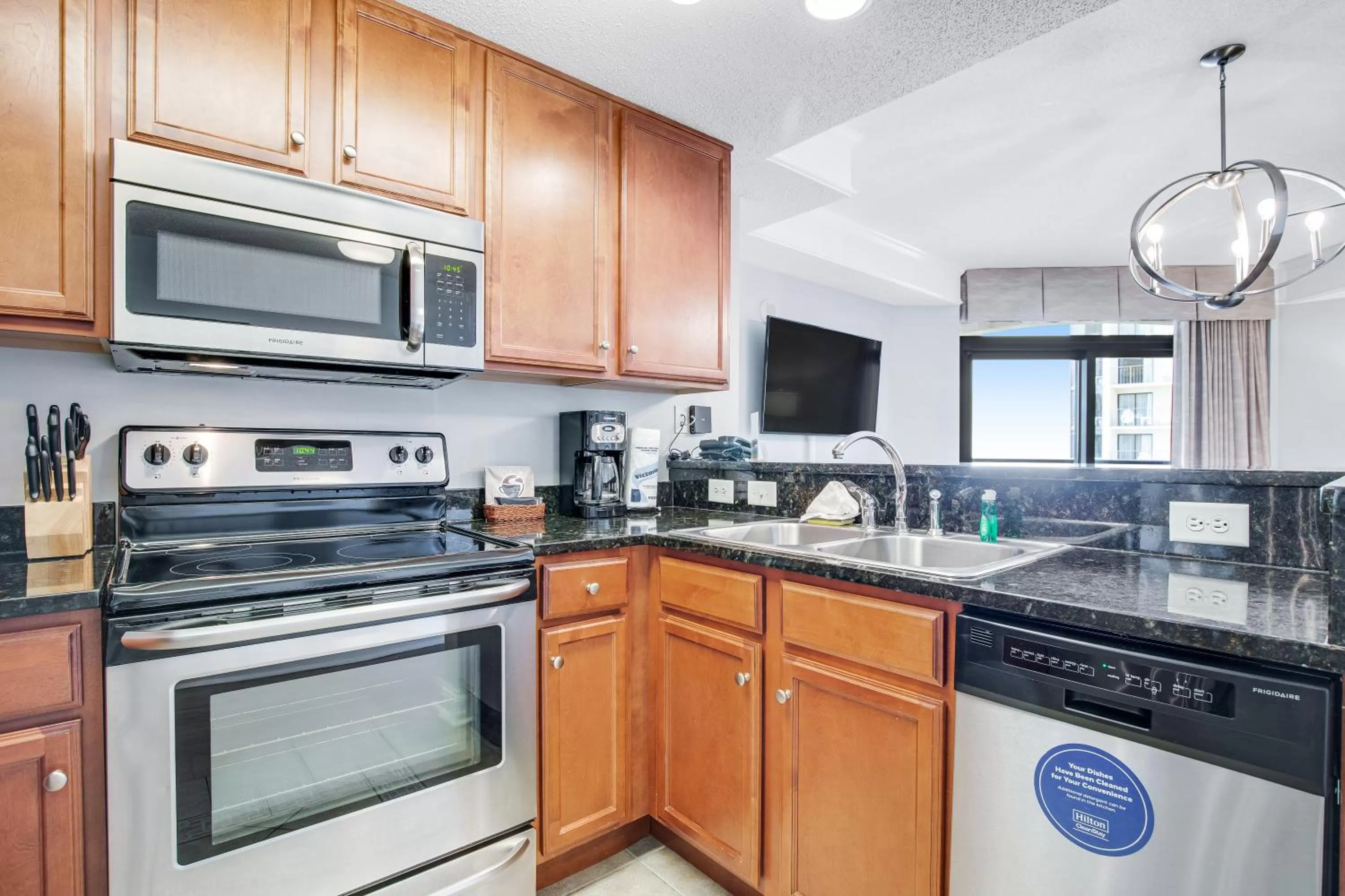 Kitchen or kitchenette in Anderson Ocean Club and Spa by Oceana Resorts