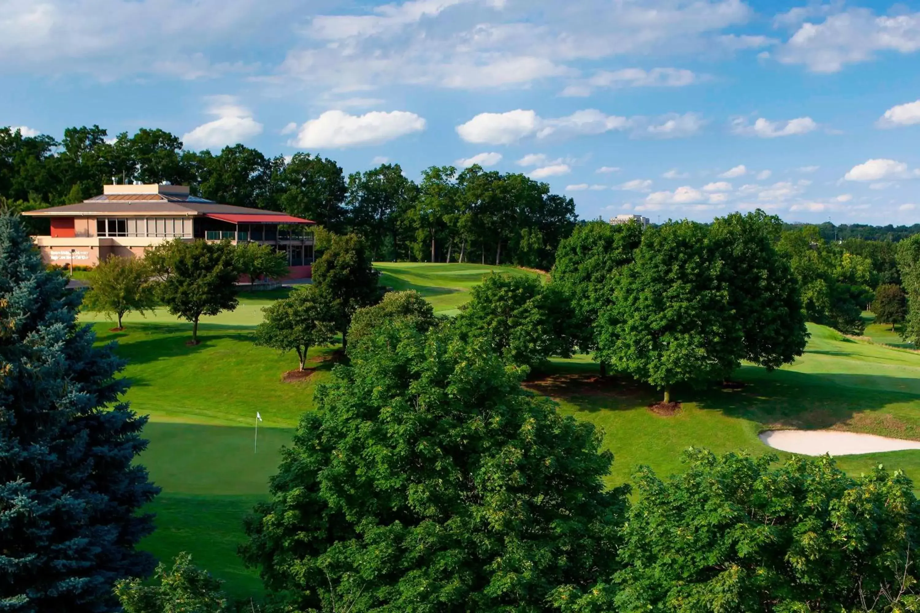 Golfcourse in Ann Arbor Marriott Ypsilanti at Eagle Crest