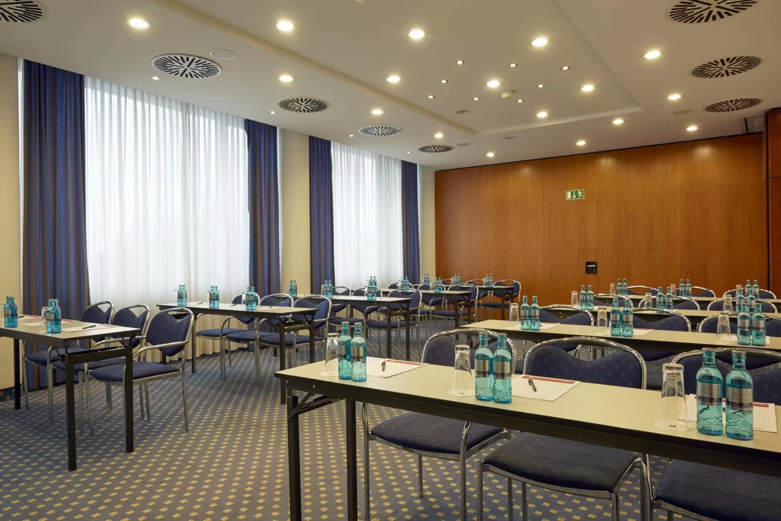 Meeting/conference room in H4 Hotel Kassel