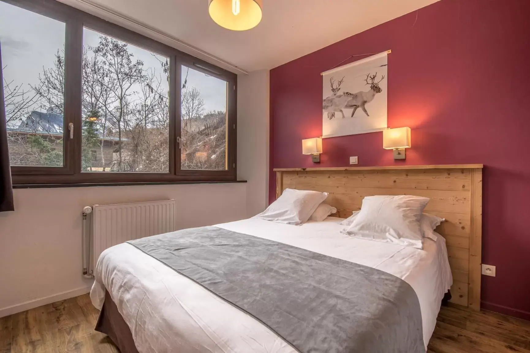 Double Room - Non-Smoking in Hôtel Le Marintan Double Room - Non-Smoking in Hôtel Le Marintan