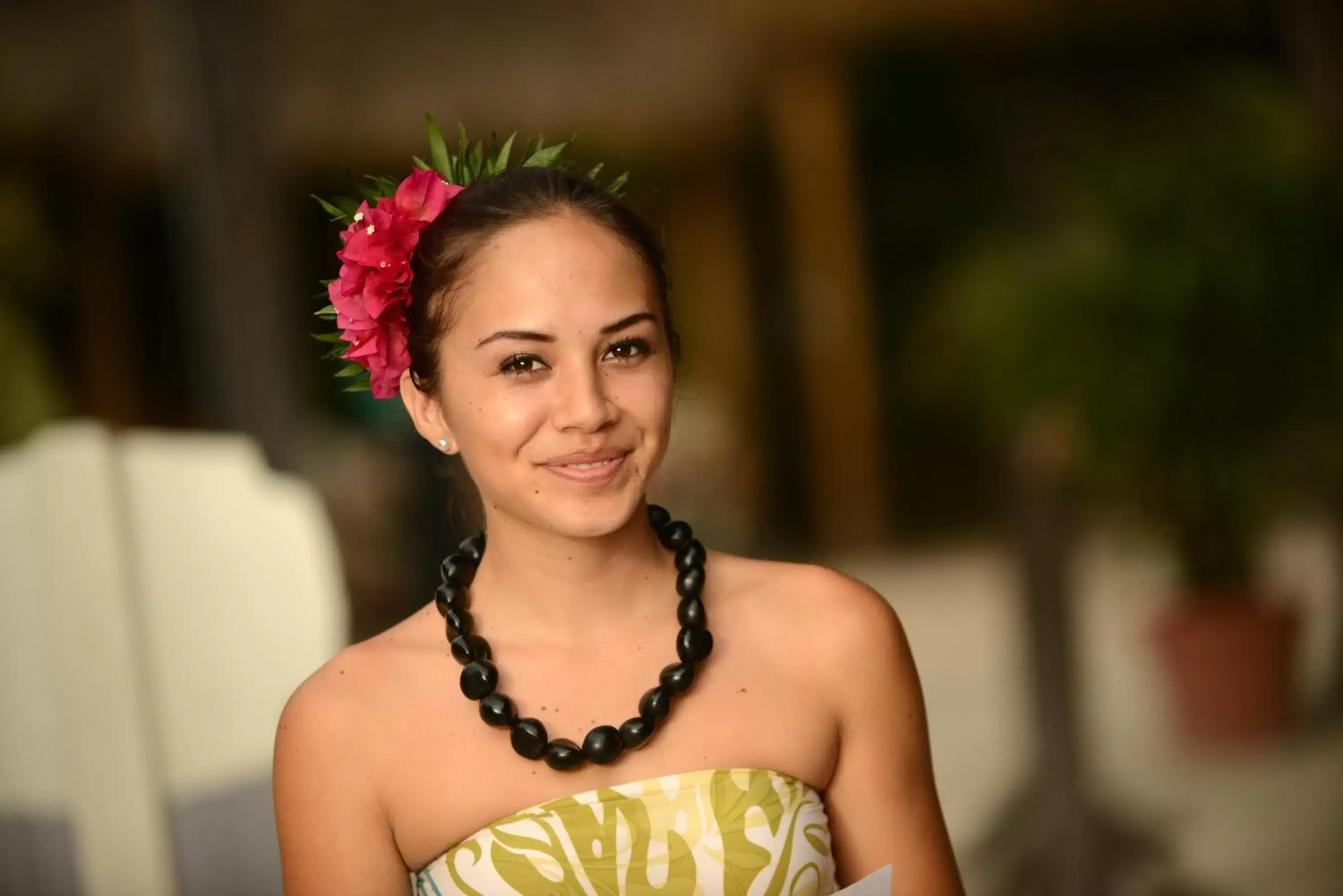 Guests in Kaanapali Ocean Inn