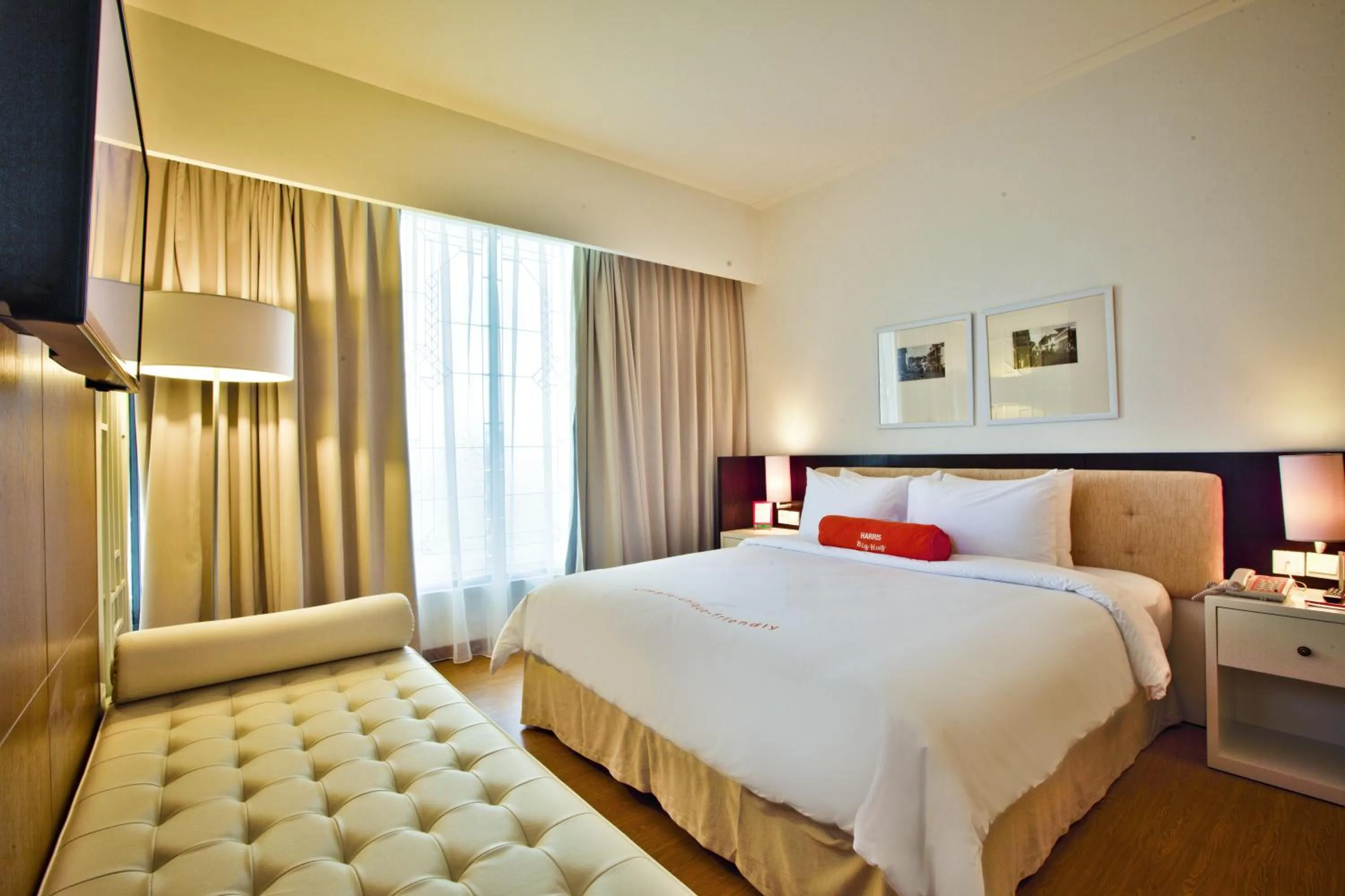 Bedroom, Bed in HARRIS Hotel & Conventions Malang