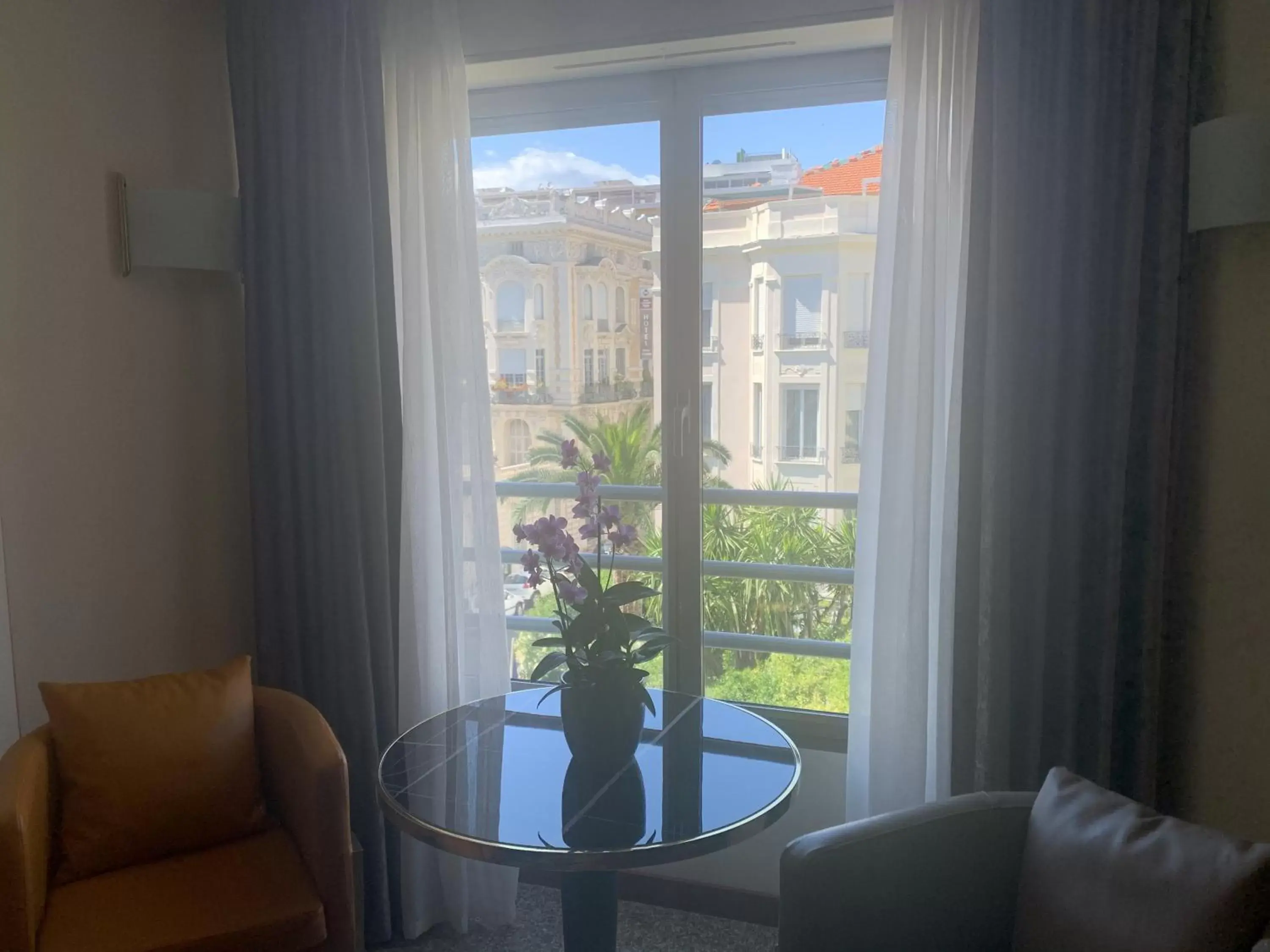 One-Bedroom Apartment (3 Adults) - 131 ft² in Goldstar Apartments & Suites One-Bedroom Apartment (3 Adults) - 131 ft² in Goldstar Apartments & Suites