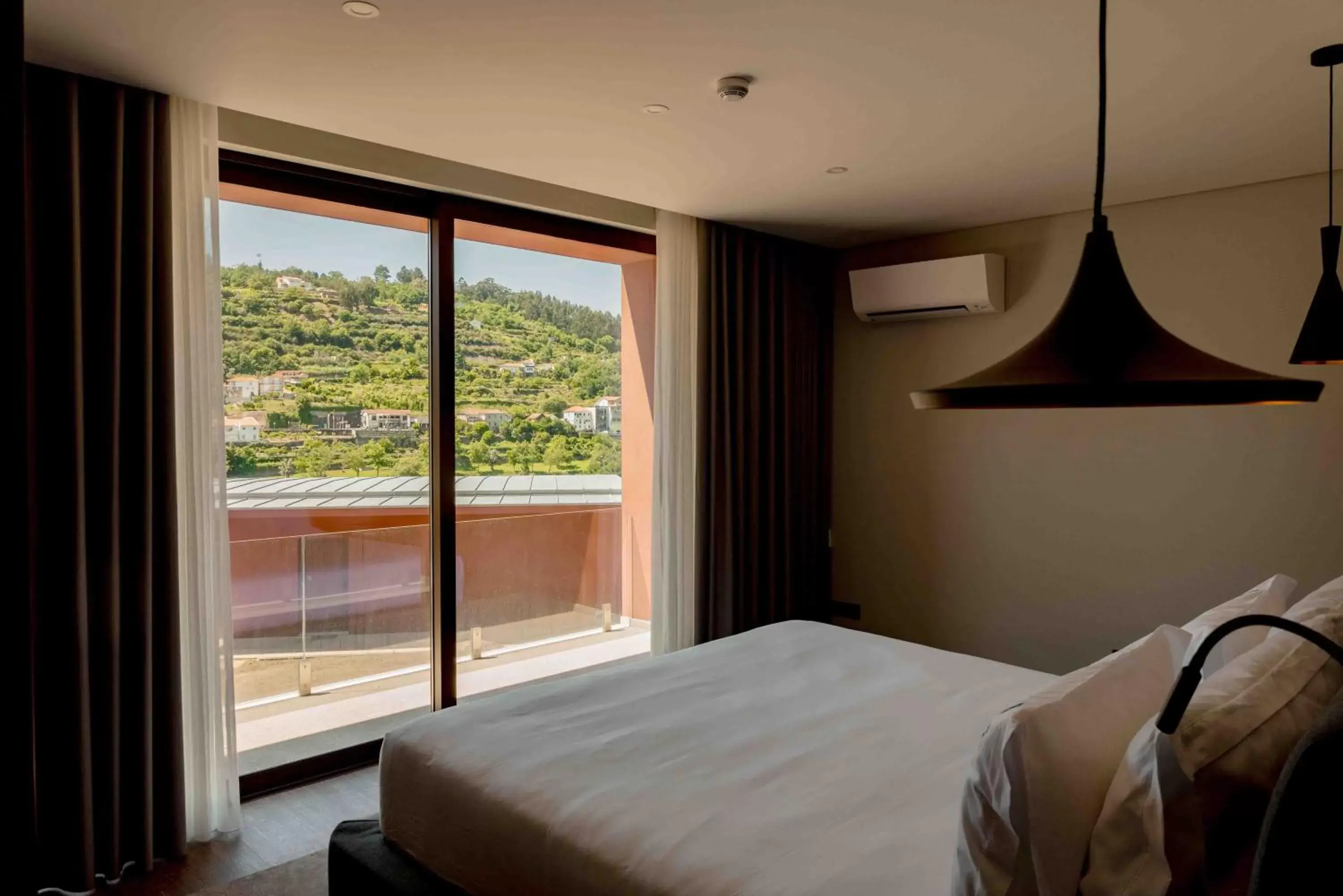 Bed in Quinta de Santo António - Country House & Villas