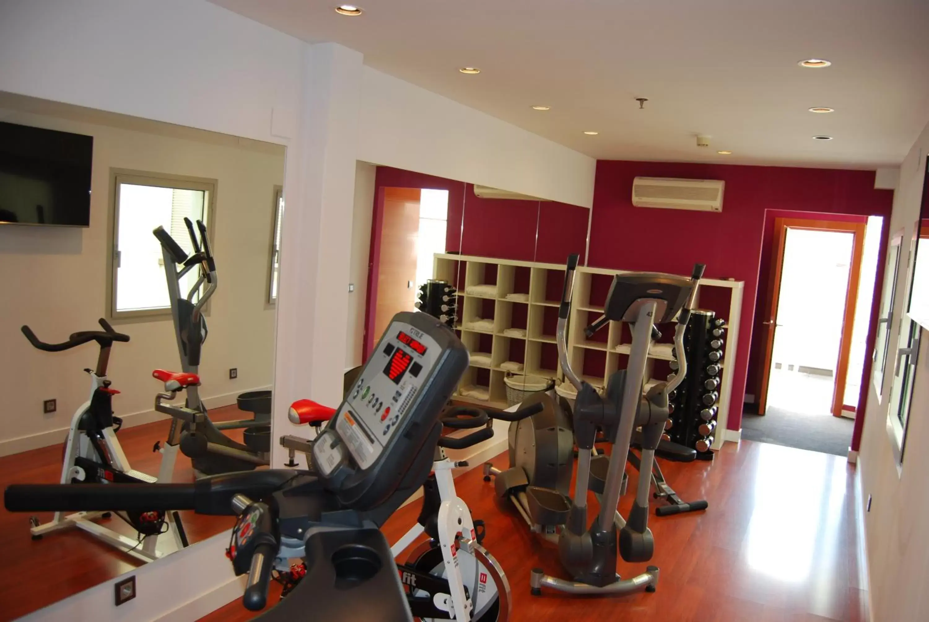Fitness centre/facilities, Fitness Center/Facilities in Zenit Barcelona