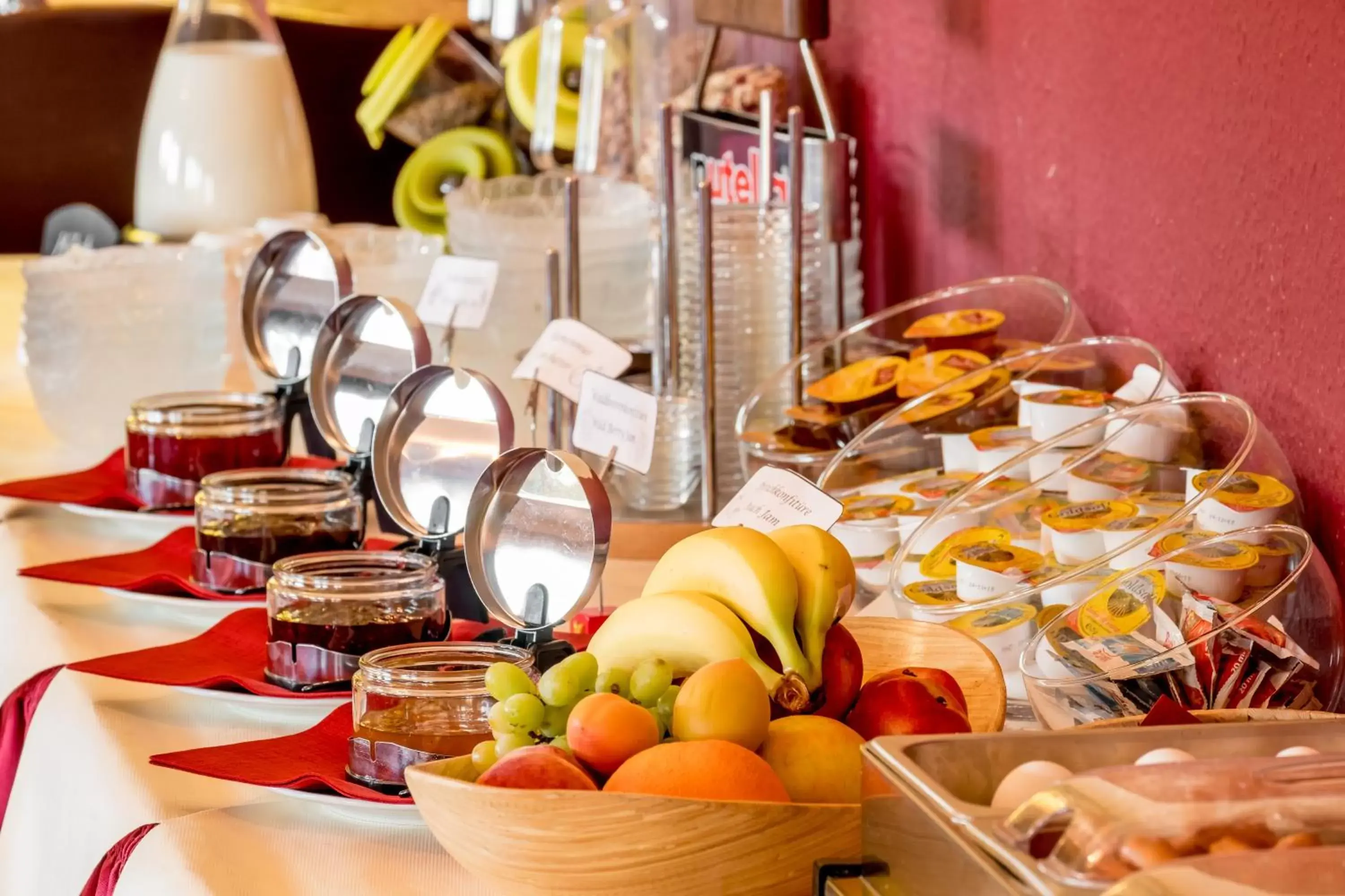 Breakfast in Hotel Stadtfeld