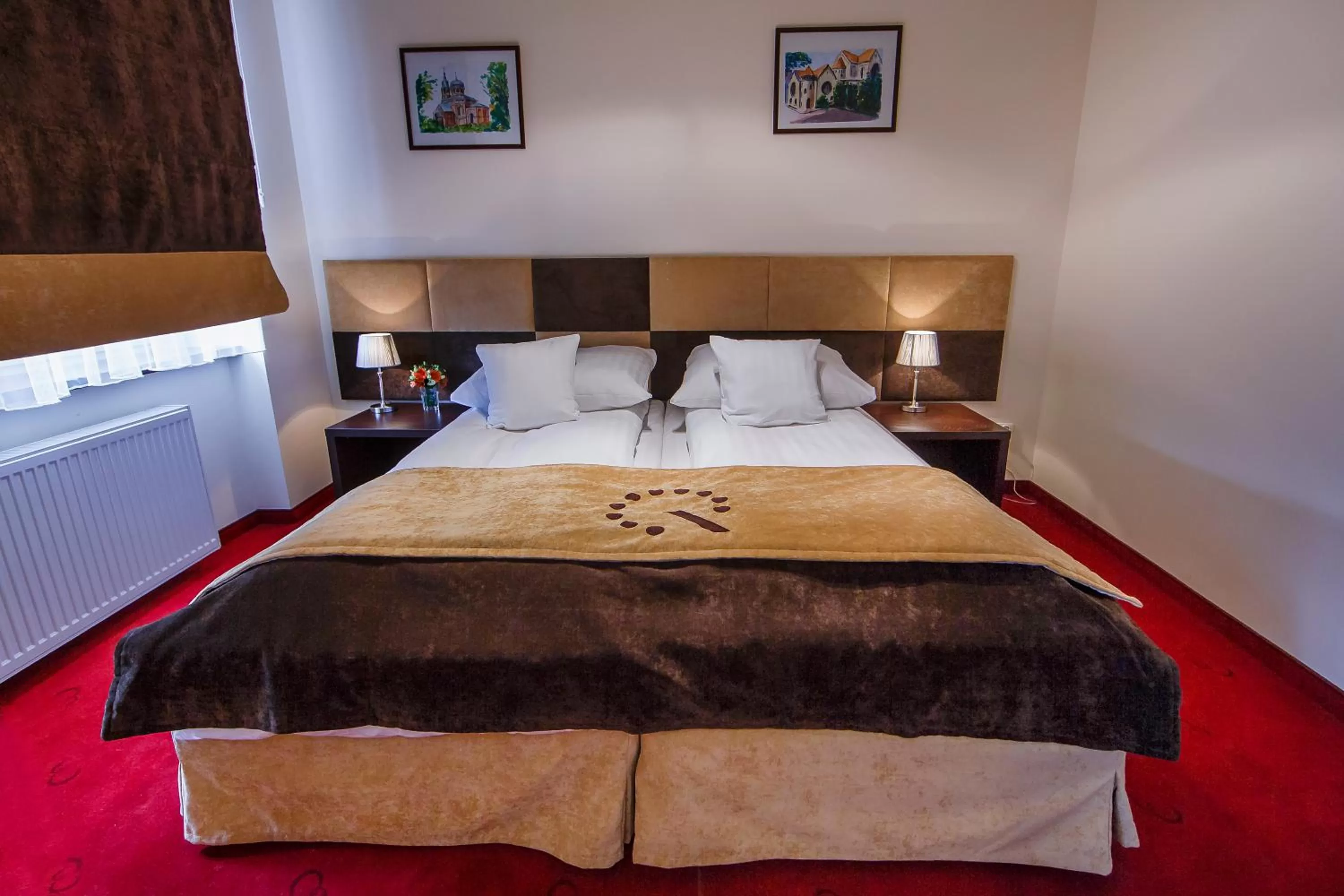 One-Bedroom Apartment in Boutique Hotel's II Rewolucji