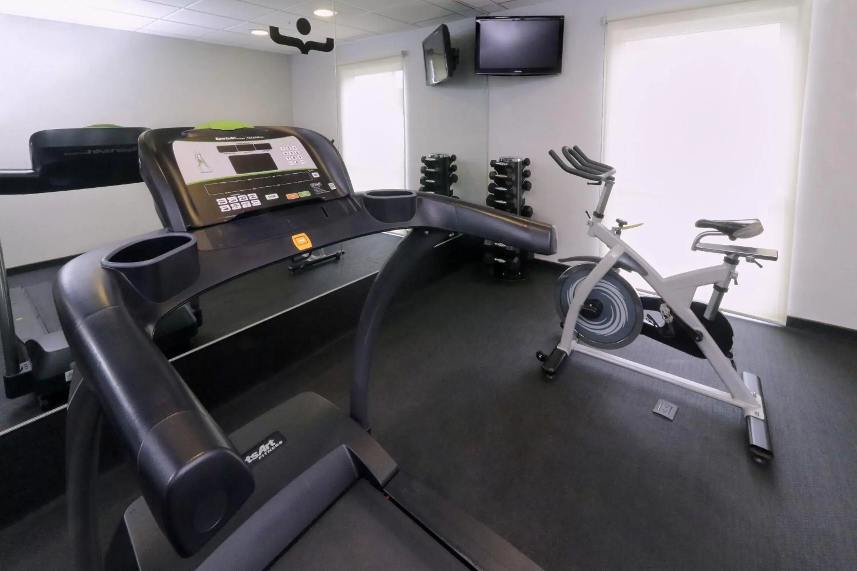 Fitness centre/facilities, Fitness Center/Facilities in City Express by Marriott Tijuana Insurgentes