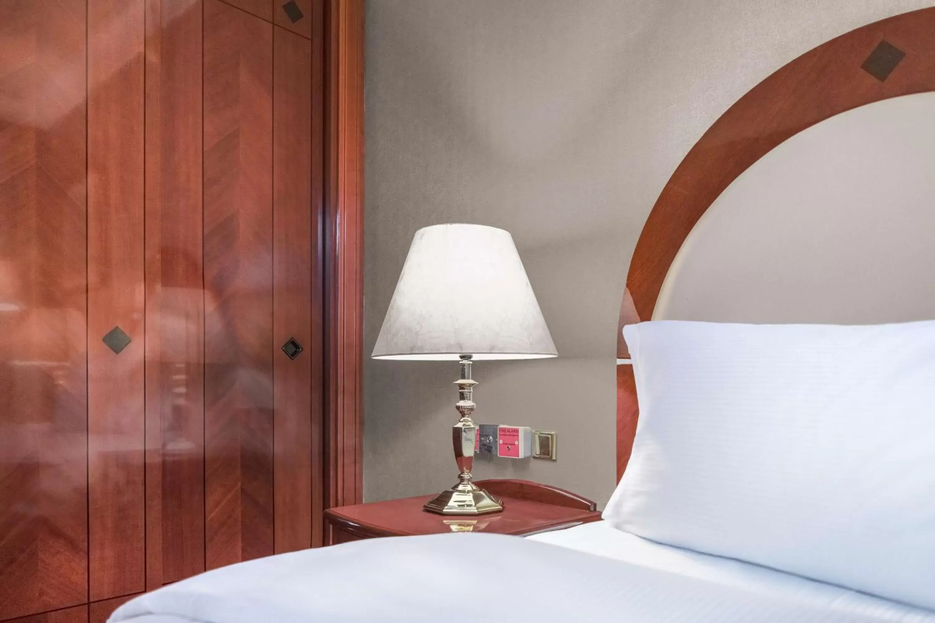 Single Guest Room: - single occupancy in Madinah Hilton Hotel Single Guest Room: - single occupancy in Madinah Hilton Hotel