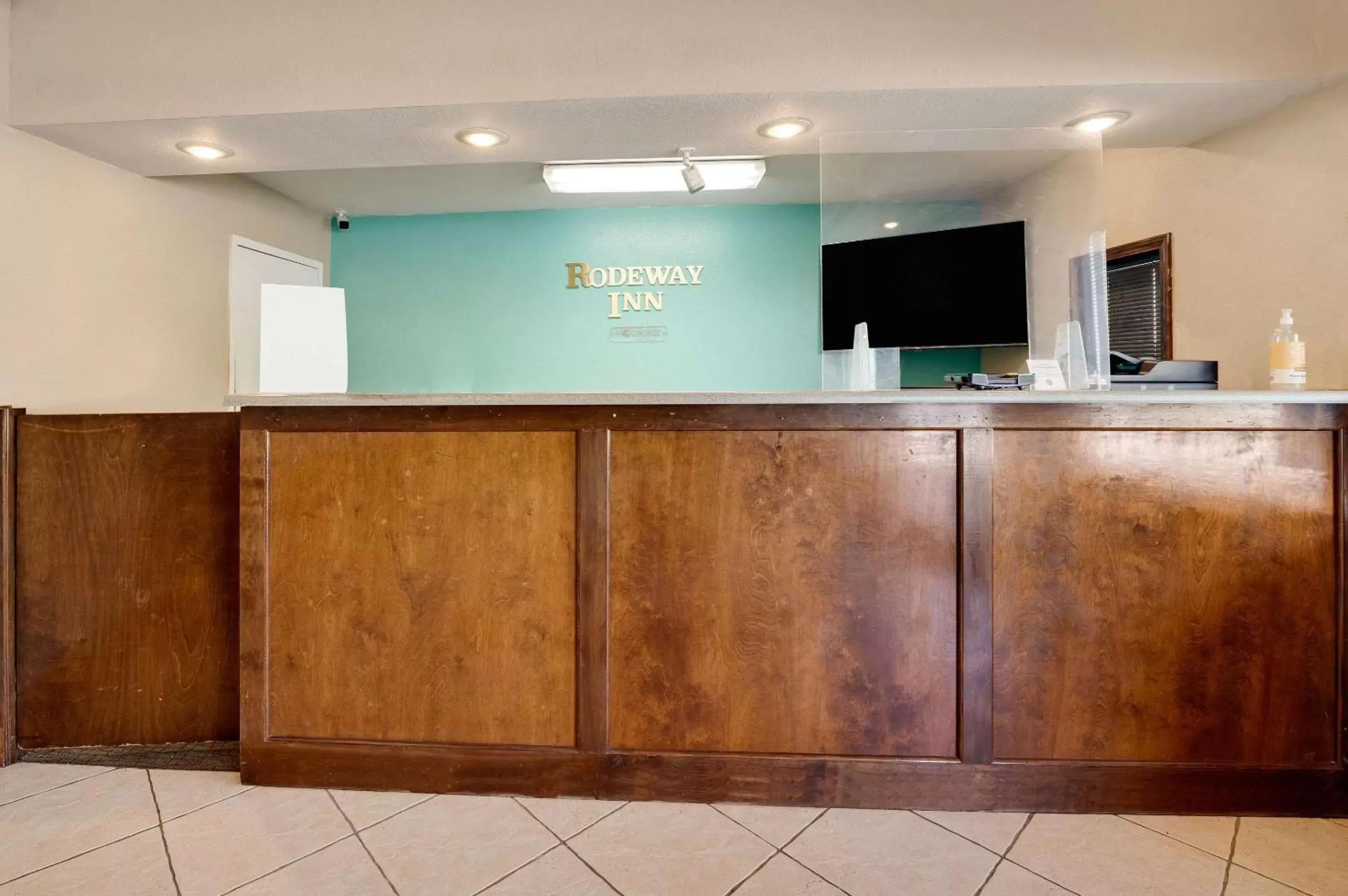 Lobby or reception in Rodeway Inn Sandersville Lobby or reception in Rodeway Inn Sandersville