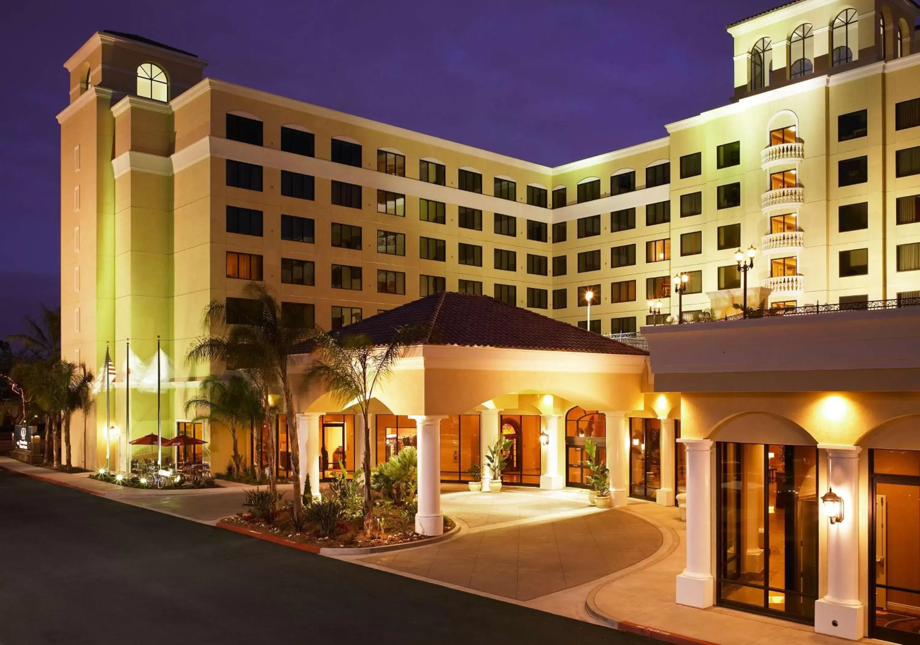 Property Building in DoubleTree Suites By Hilton Anaheim Resort/Convention Center