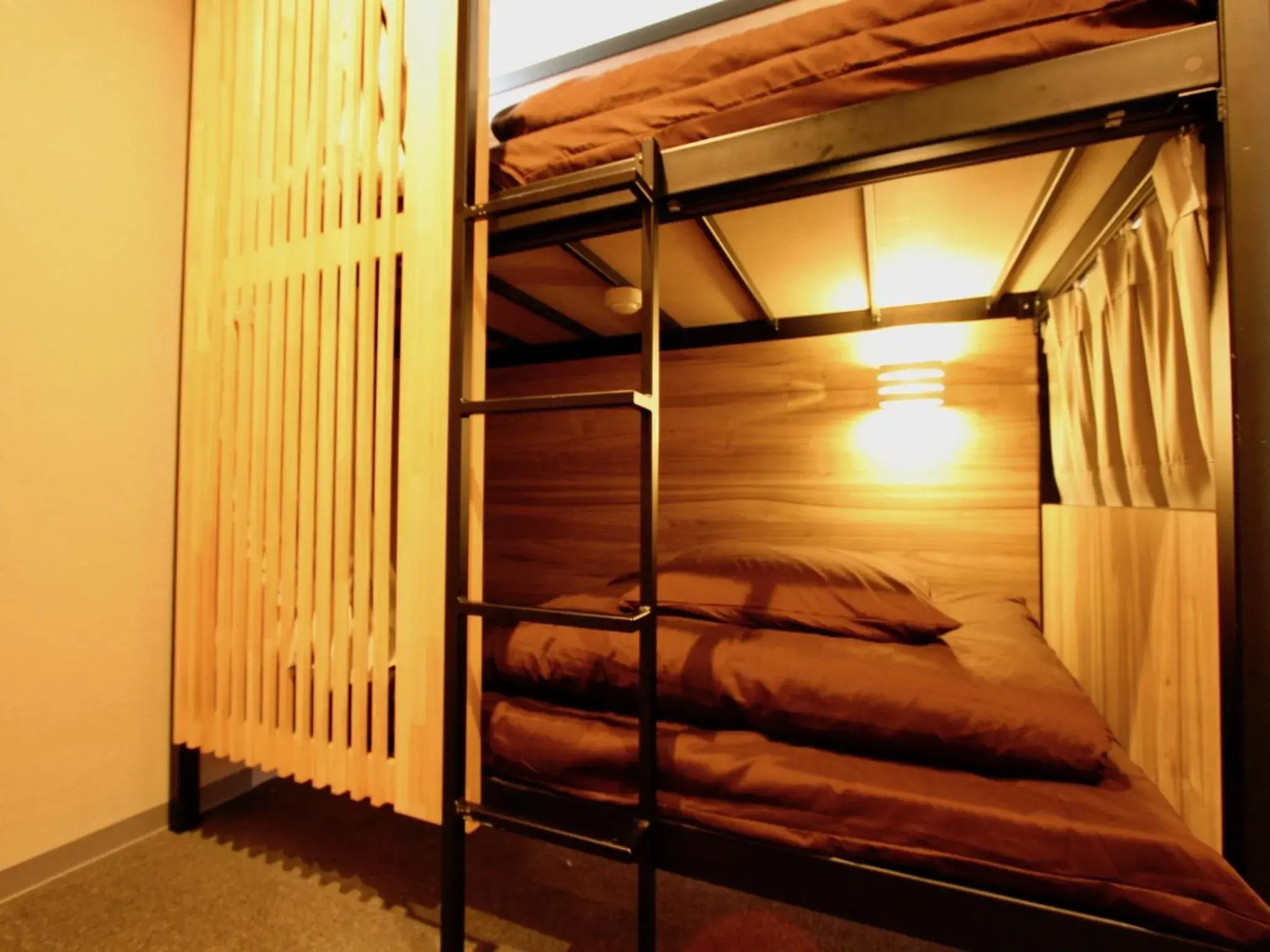 Bunk Bed in Namba Guesthouse HIVE