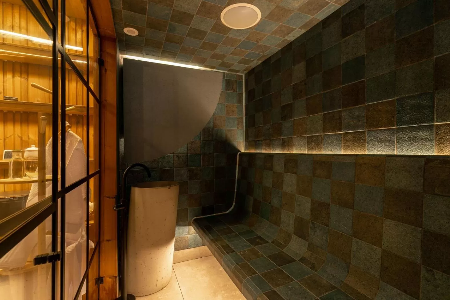 Shower, Bathroom in Celestino Boutique Hotel
