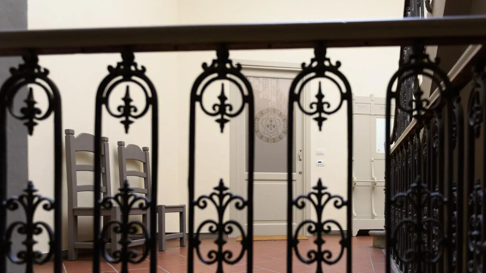 Decorative detail in Palazzo Vasarri - Luxury design suites