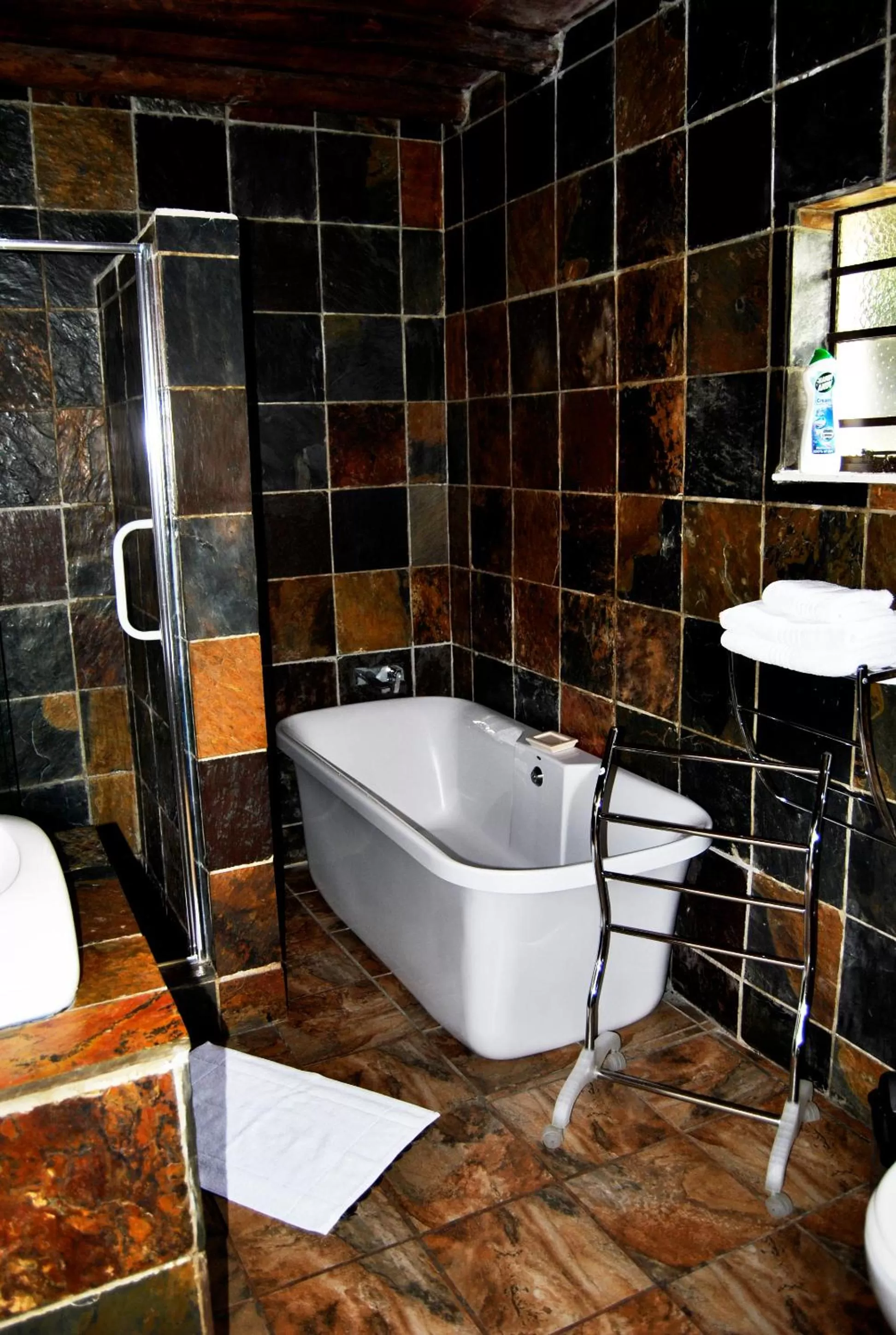 Bathroom in Birch Tree Cottage