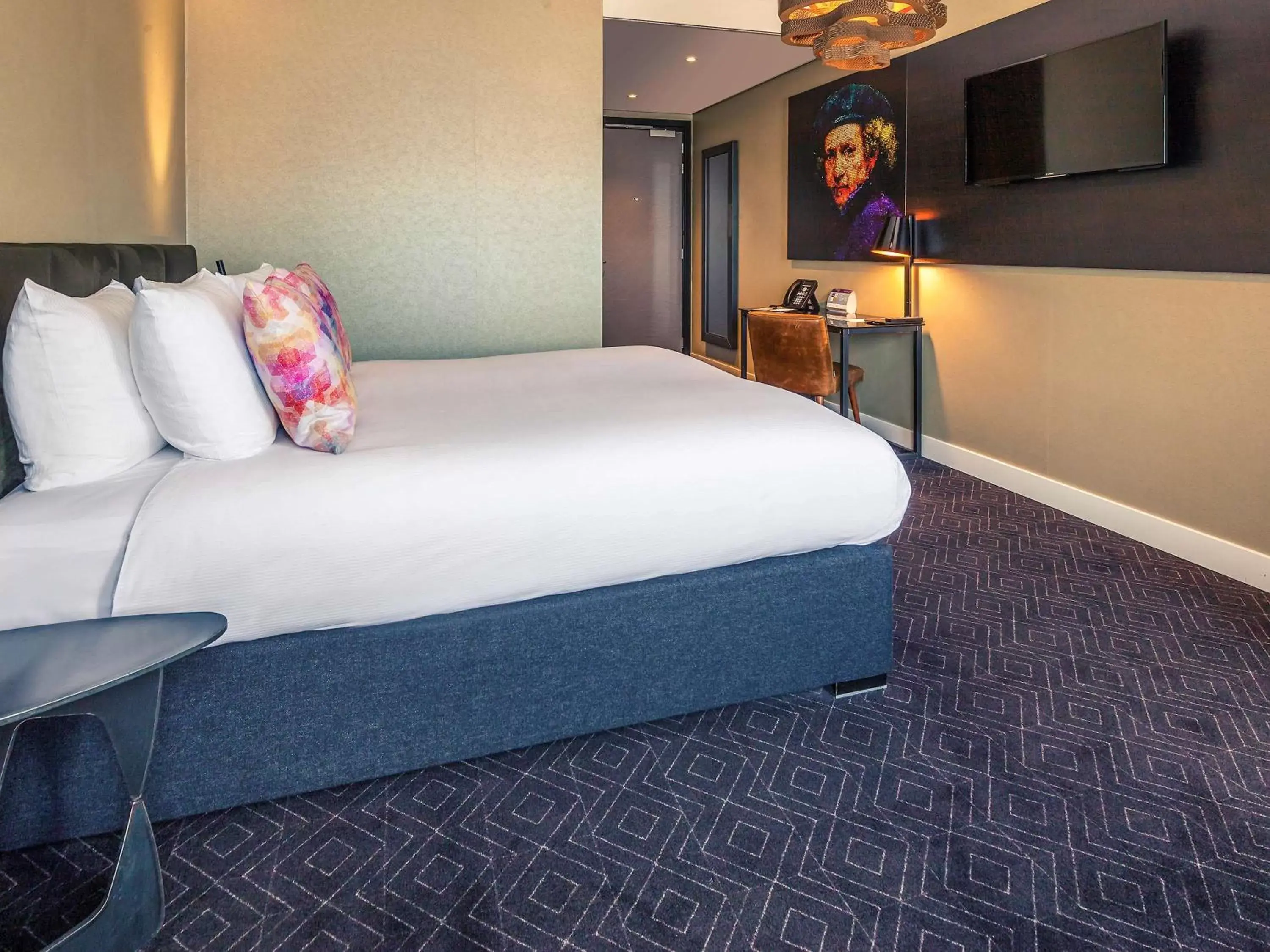 Photo of the whole room, Bed in Mercure Amsterdam Sloterdijk Station