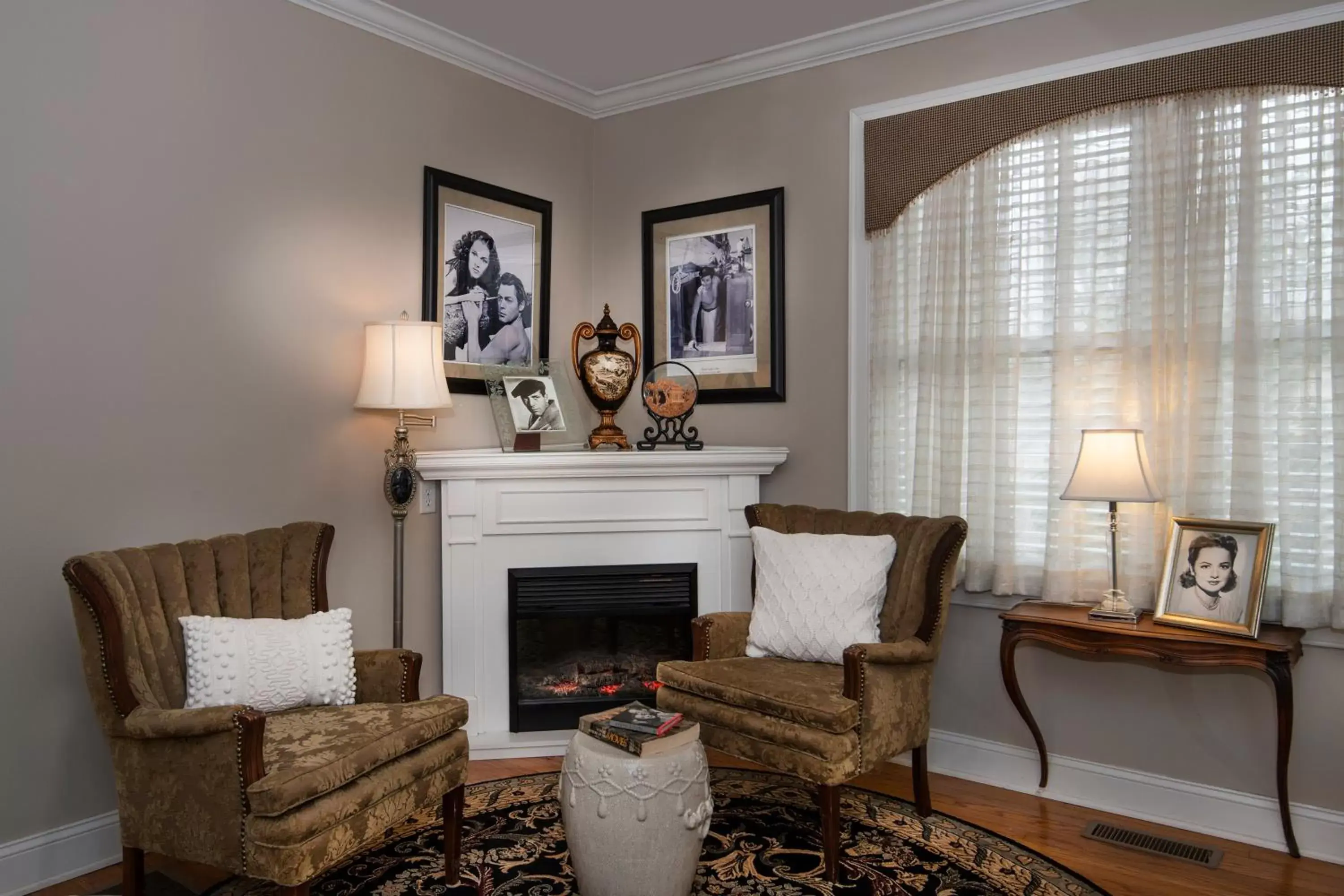 Seating Area in The Empress of Little Rock