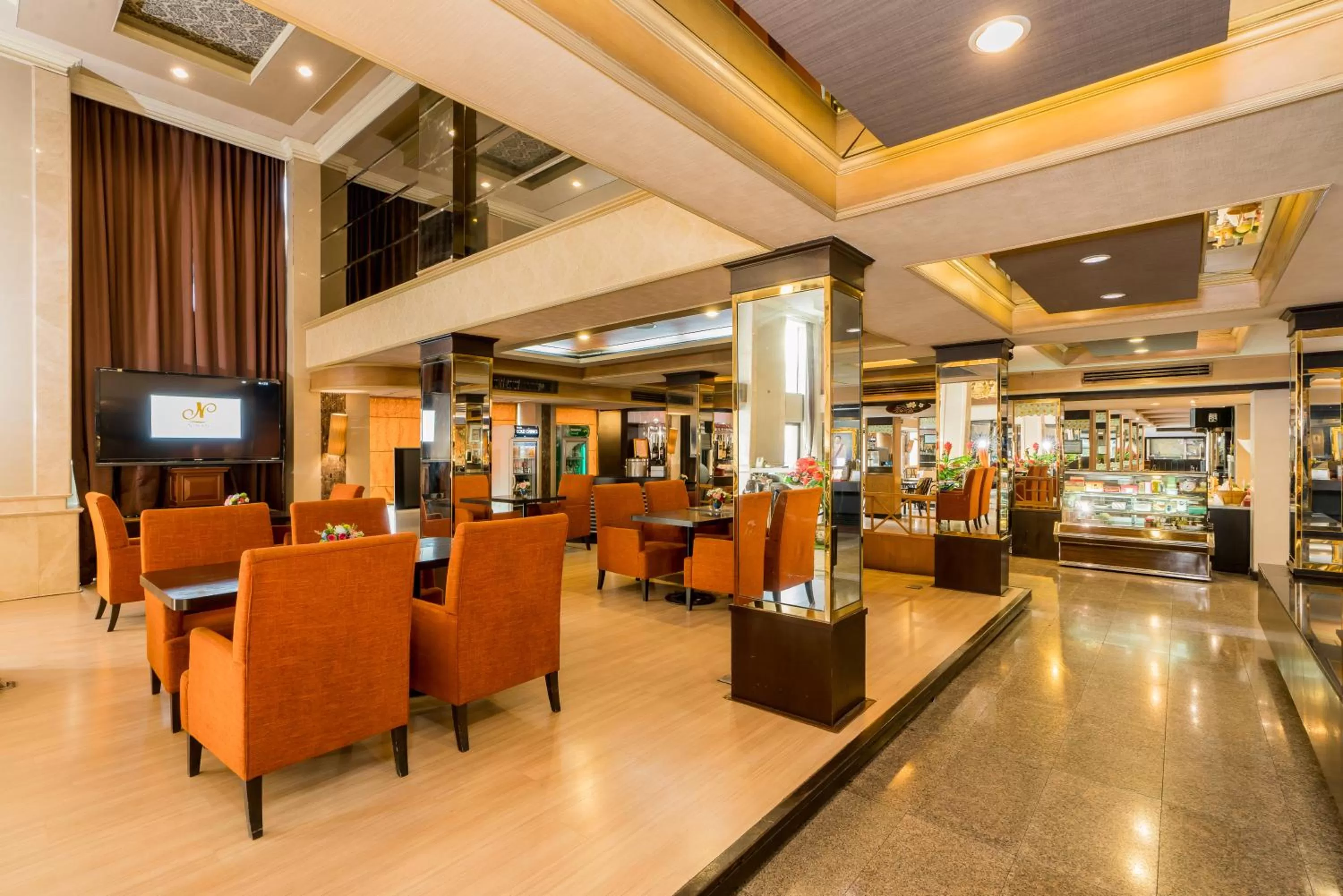Lobby or reception in Niran Grand Hotel