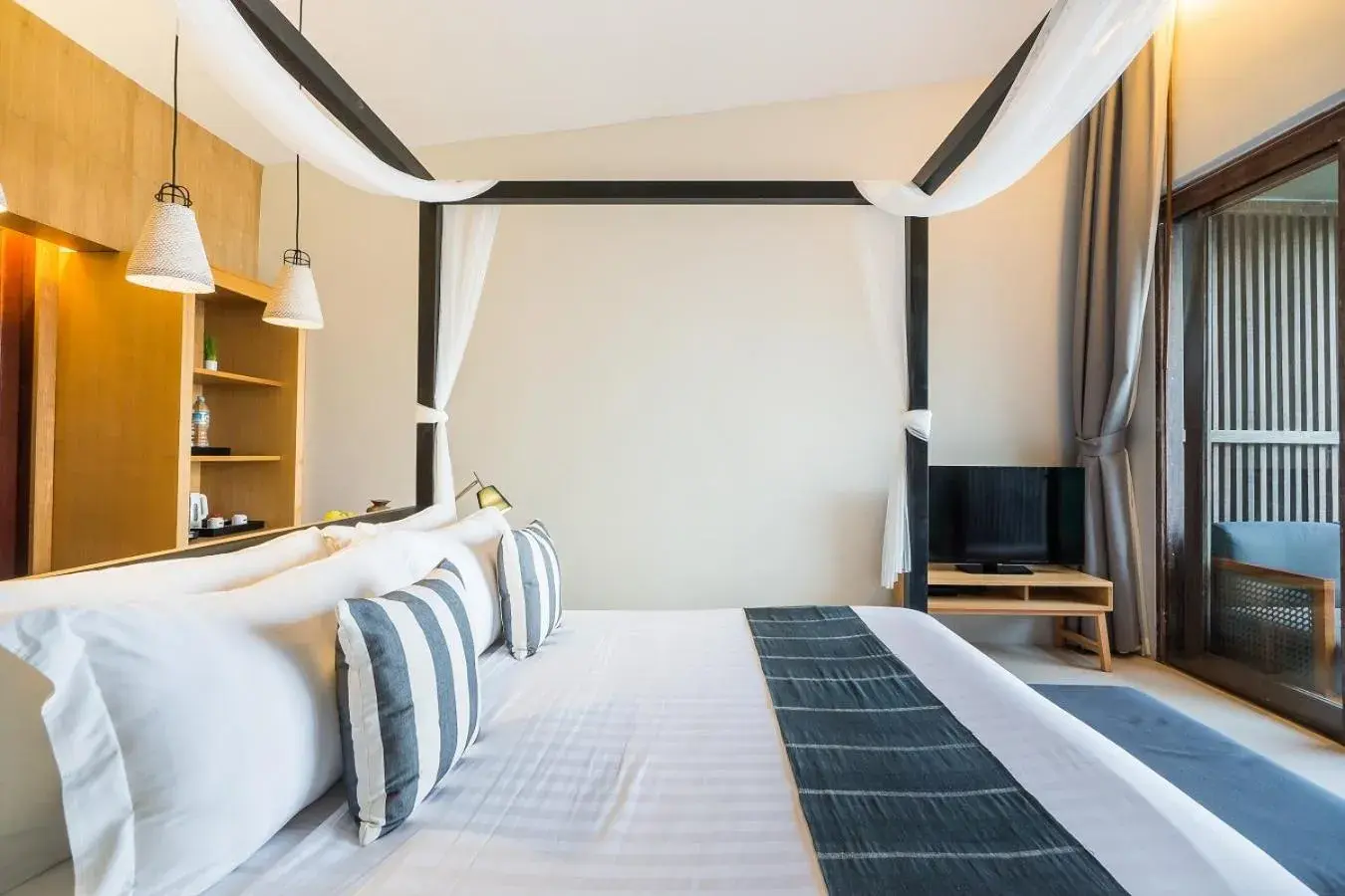bunk bed, Bed in Casa De Mar - SHA Plus