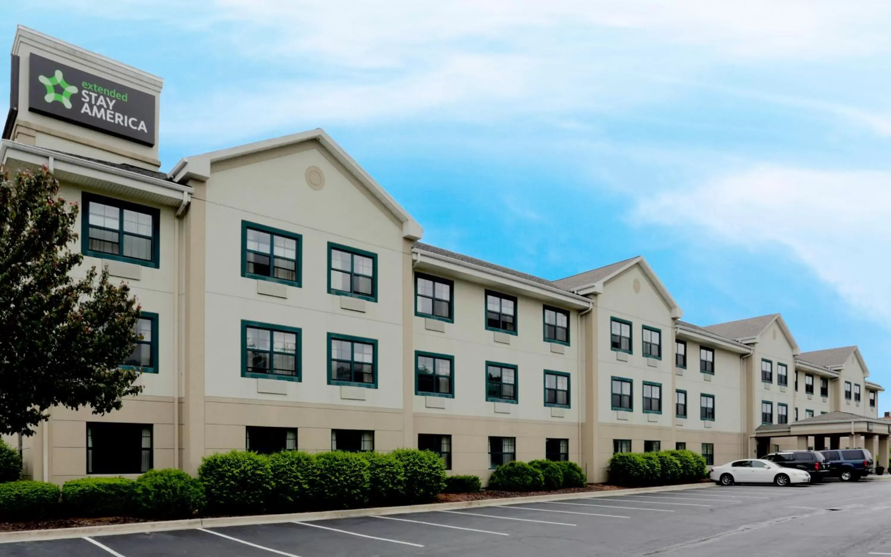 Property Building in Extended Stay America Suites - Bloomington - Normal