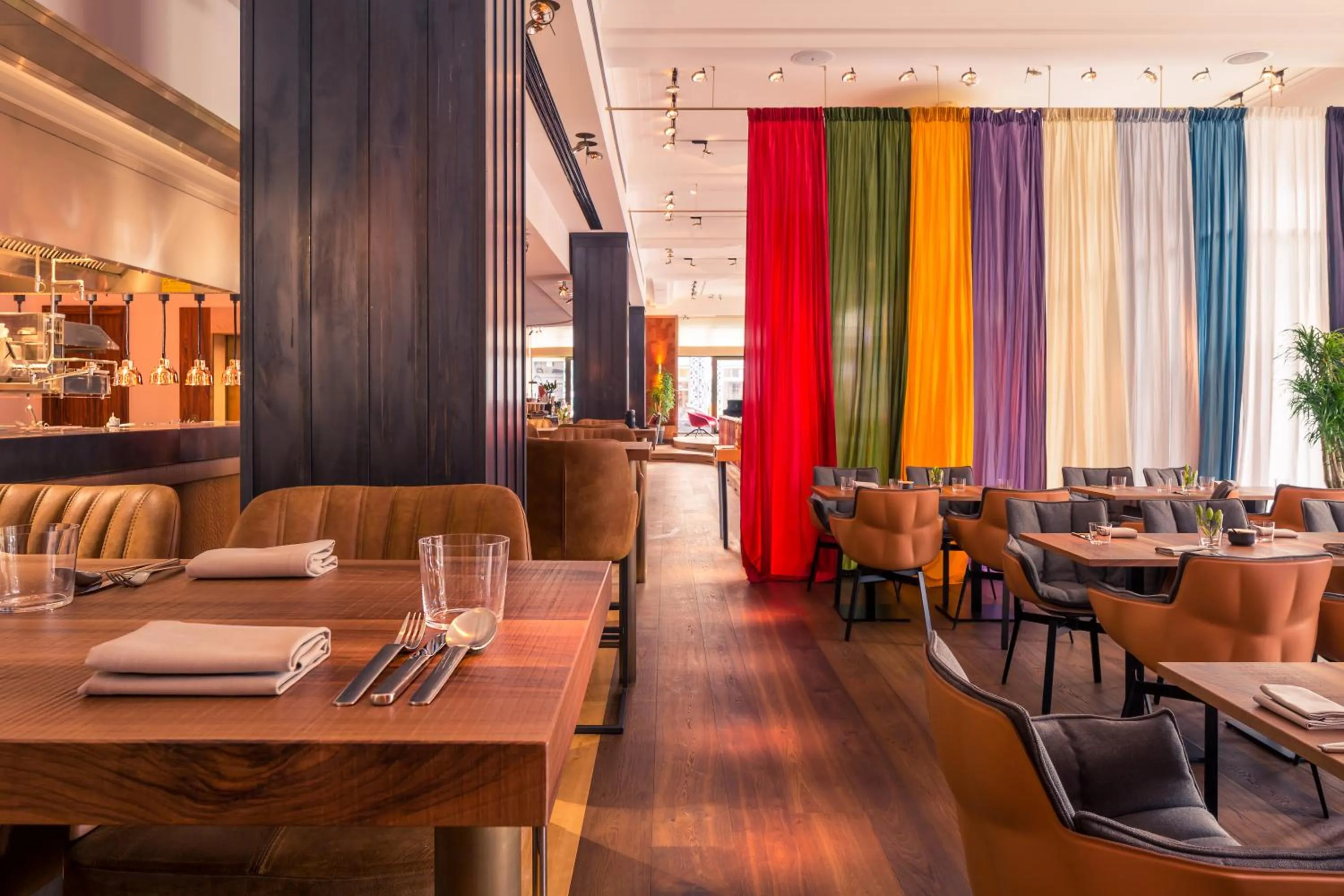 Restaurant/places to eat in Orania.Berlin