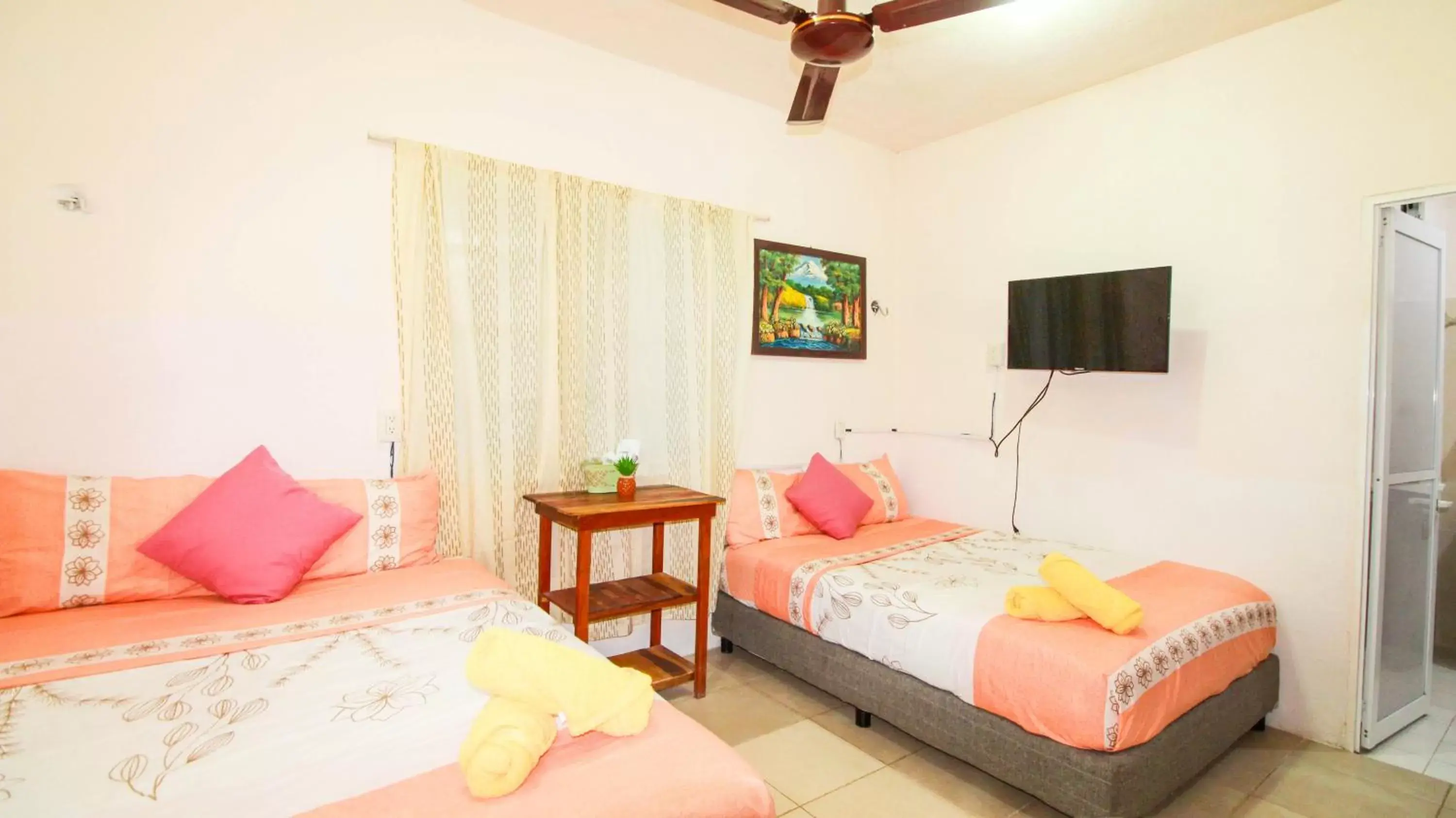 Triple Room - single occupancy in Siyan Ka'an Bak'halal Triple Room - single occupancy in Siyan Ka'an Bak'halal