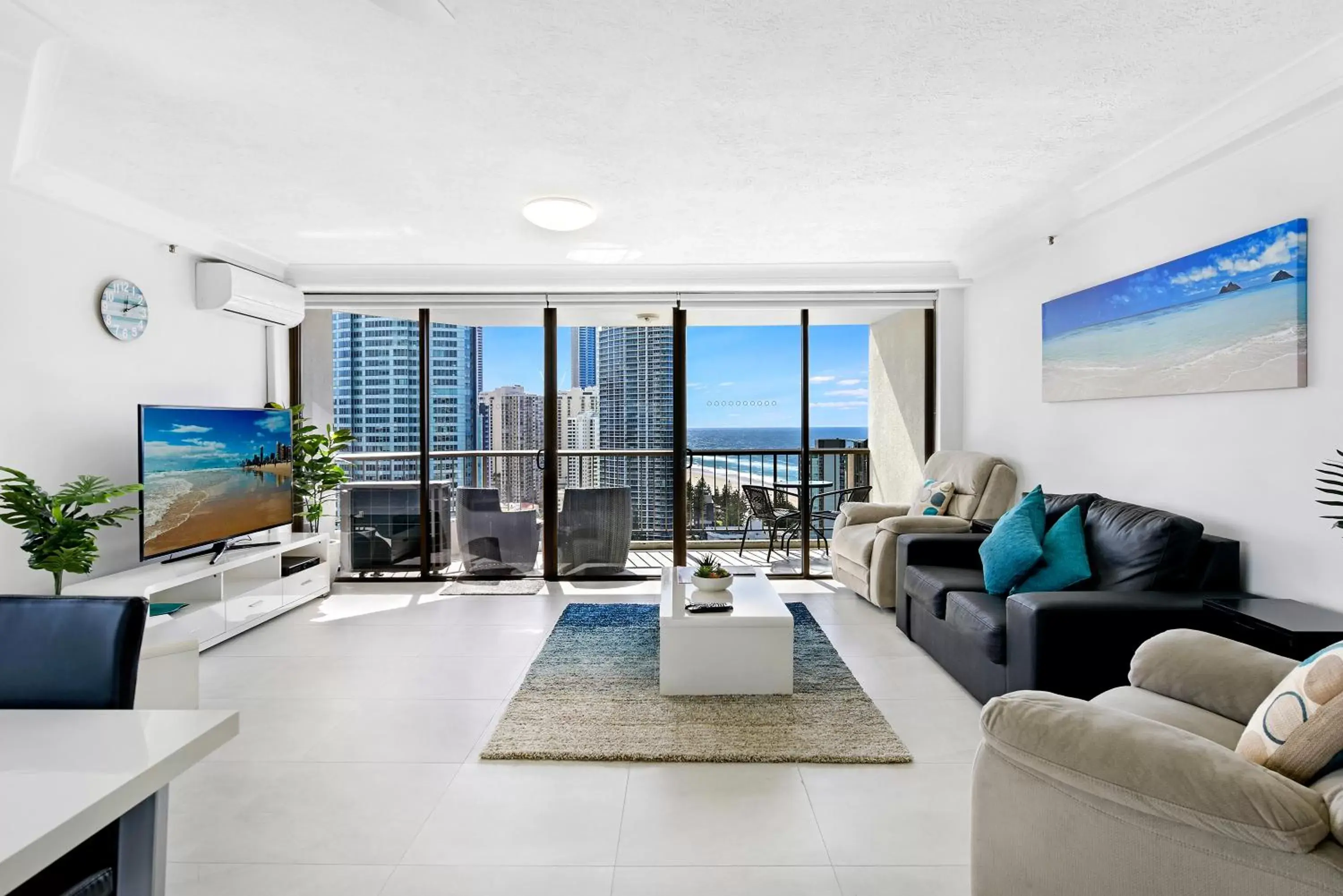 Seating Area in Surfers Century Oceanside Apartments