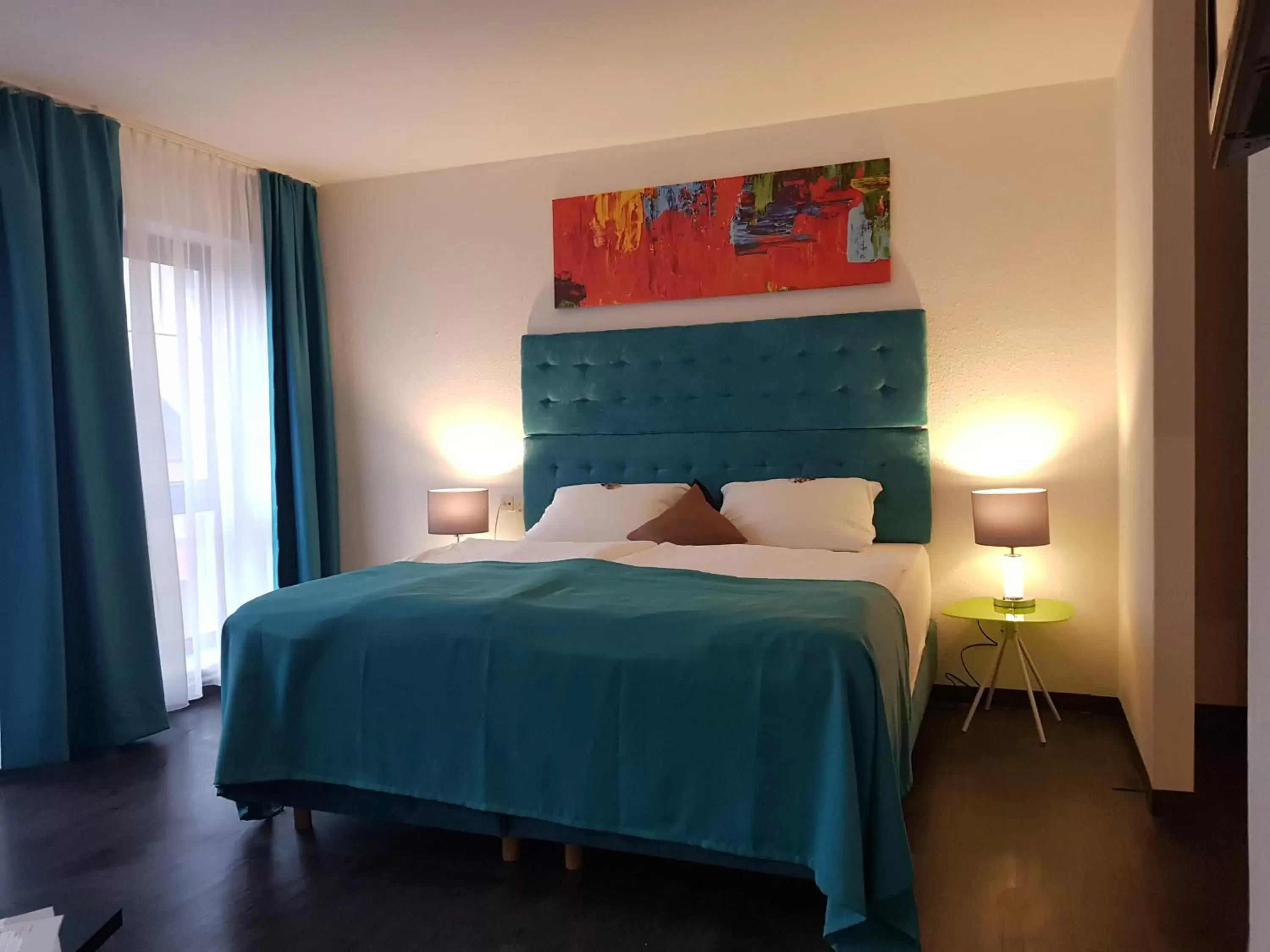 Bedroom, Bed in Hotel Milin