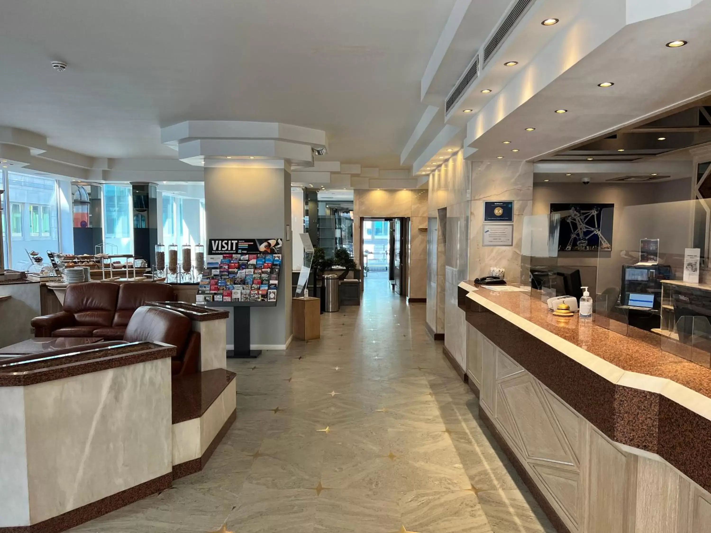 Lobby or reception, Restaurant/Places to Eat in Best Western Hotel Royal Centre