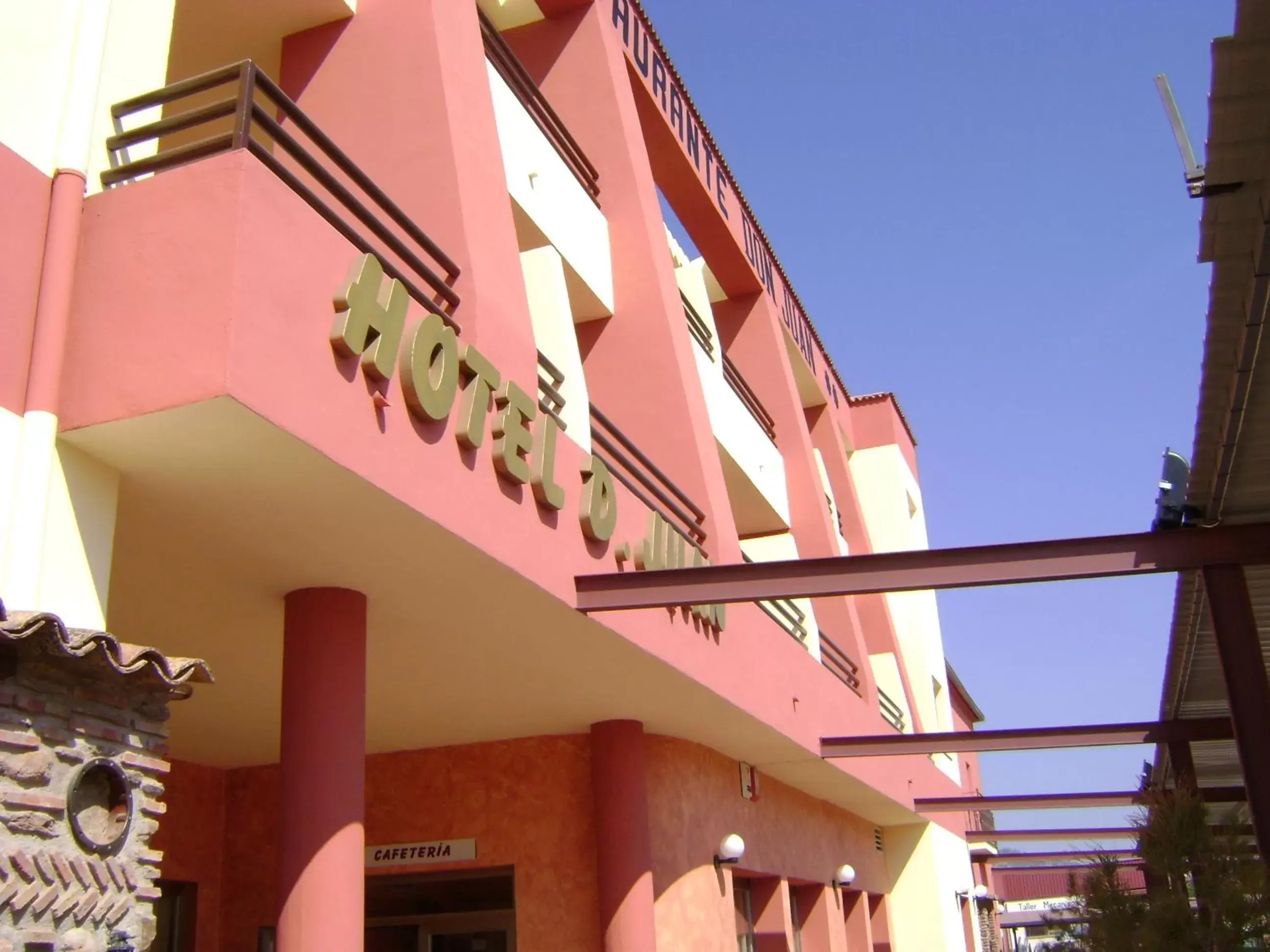 Facade/entrance, Property Building in Hotel Don Juan