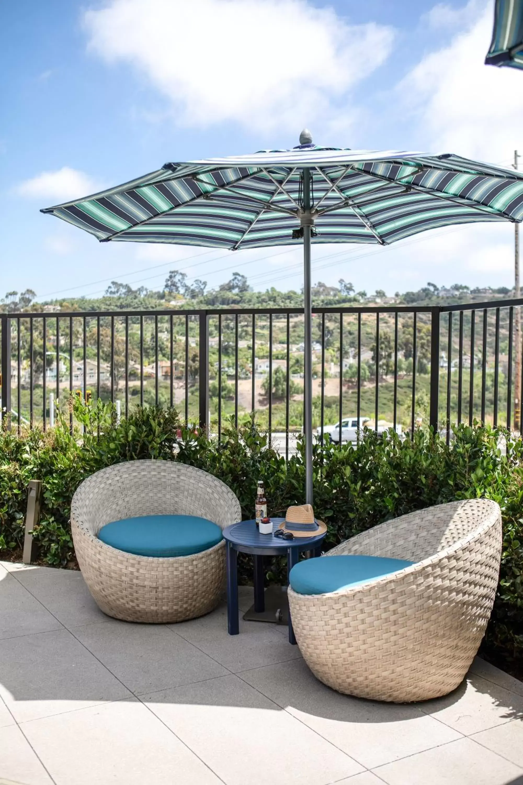 Swimming pool in Ayres Hotel Vista Carlsbad