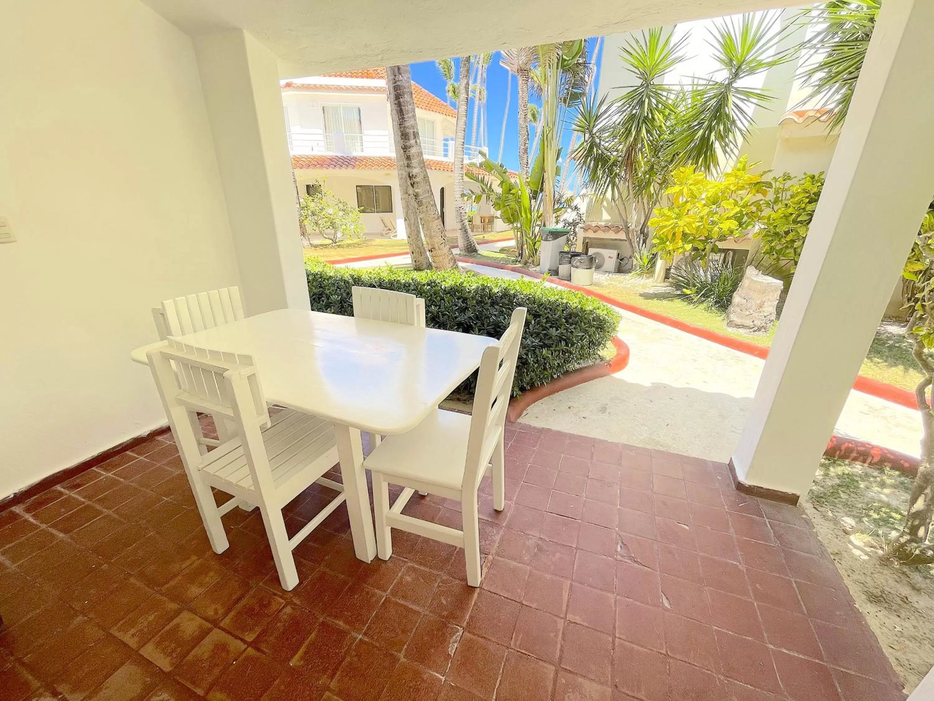 Property building in BEACH Condo-HOTEL with VILLAS & PRIVATE Apartments WIFI BBQ Beach CLUB & SPA