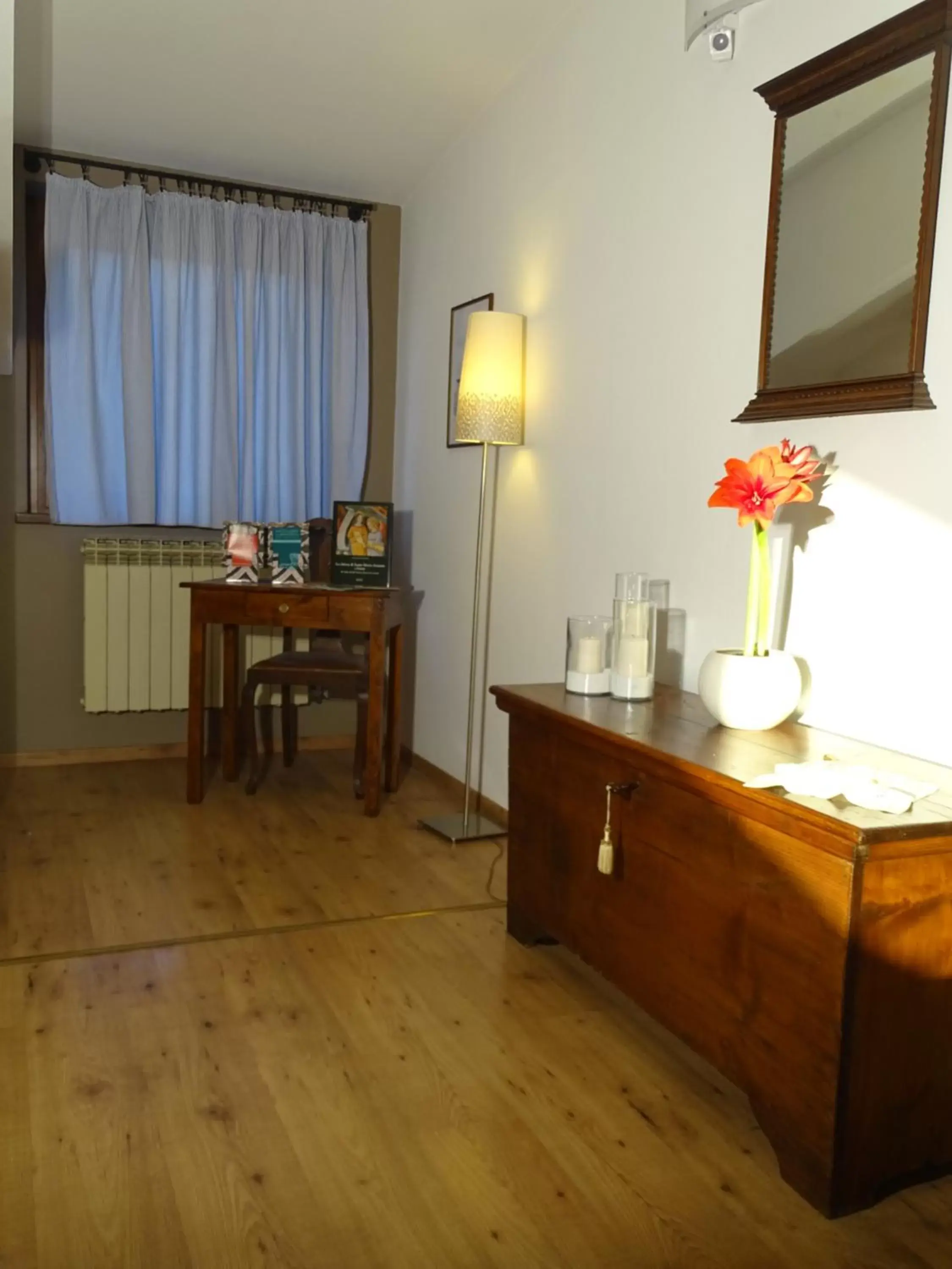 Living room, TV/Entertainment Center in La casa di Clara