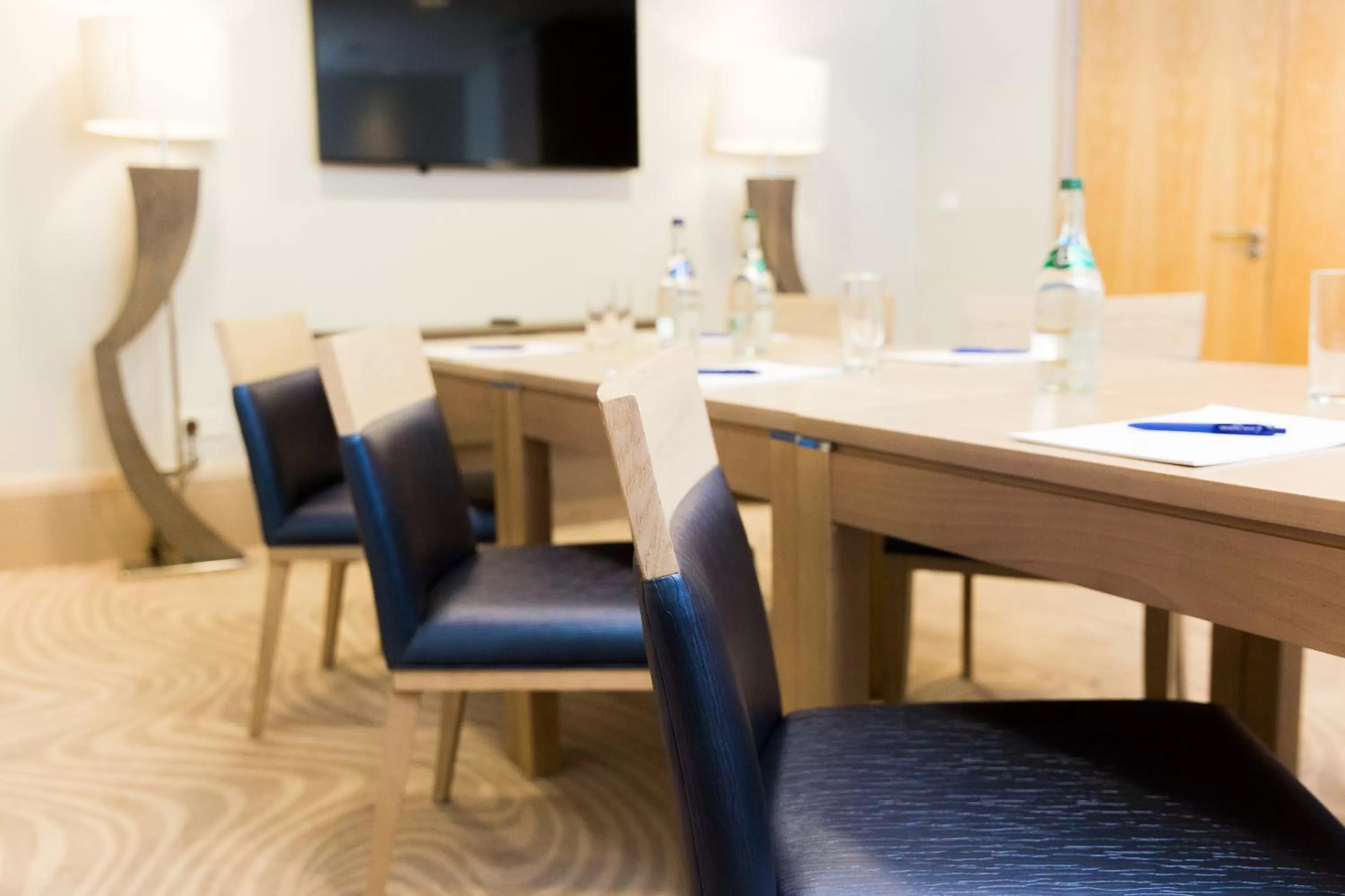 Business facilities in The Royal Yacht