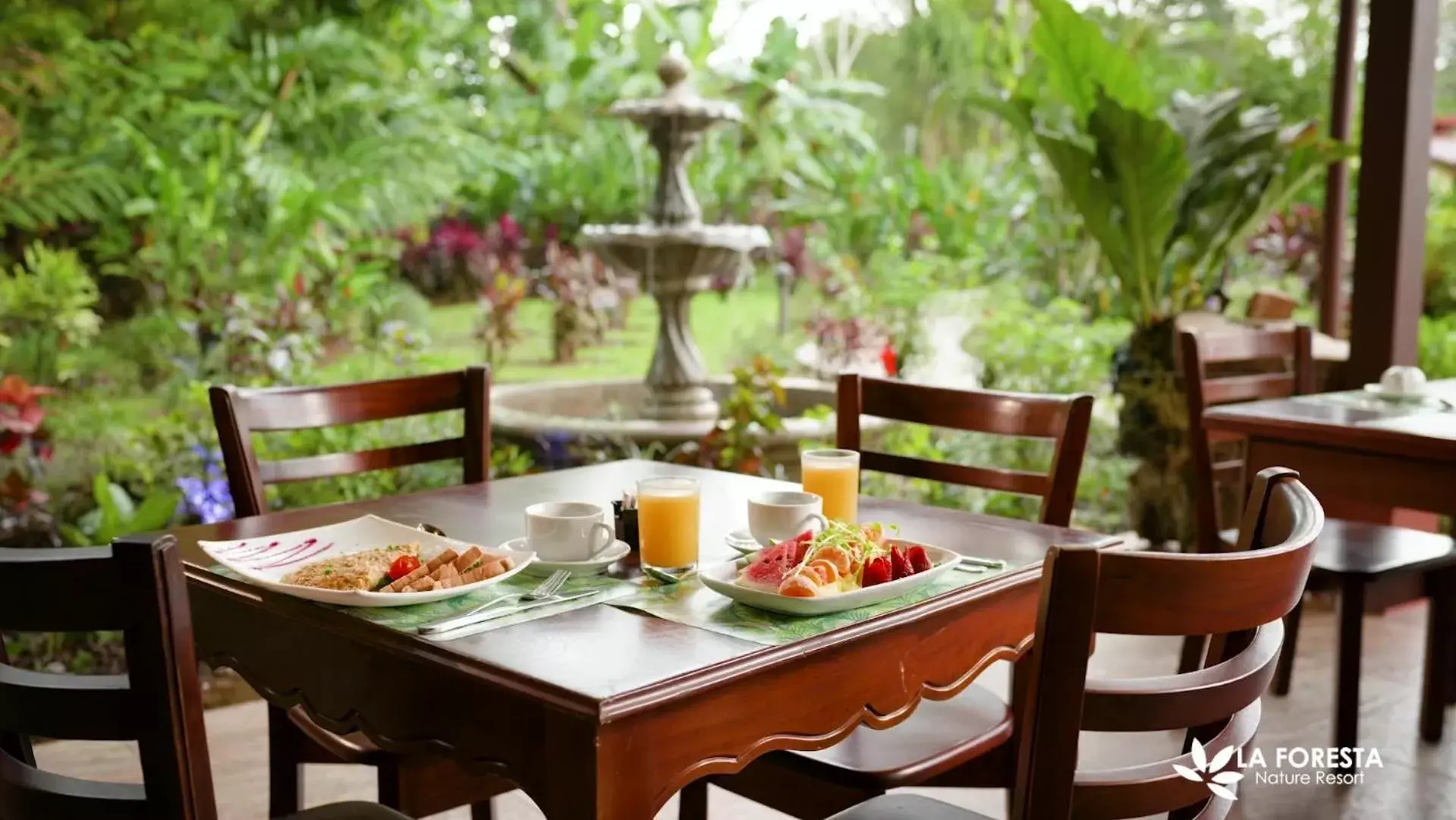 Breakfast, Restaurant/Places to Eat in La Foresta Nature Resort