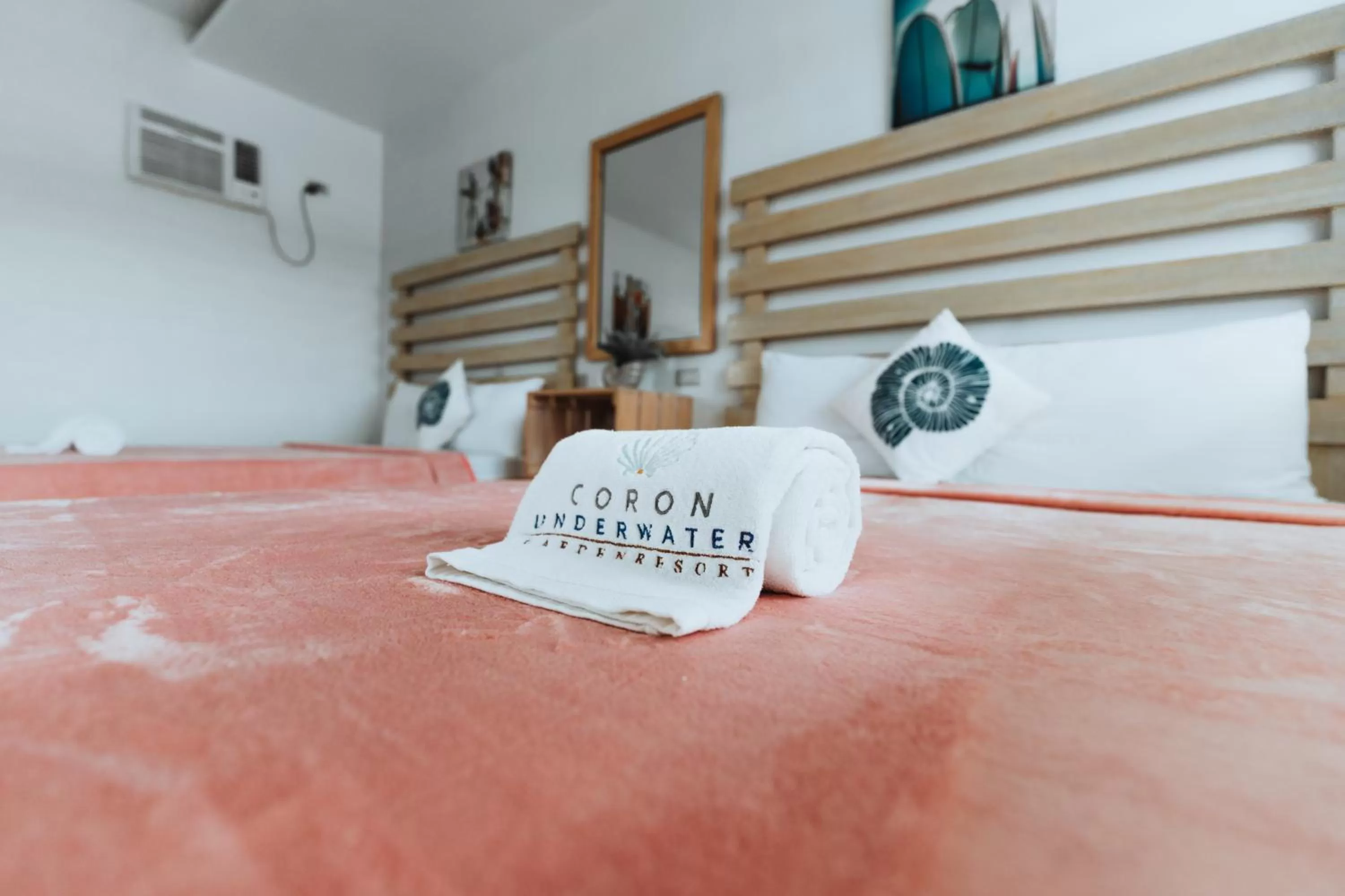 Bed in Coron Underwater Garden Resort