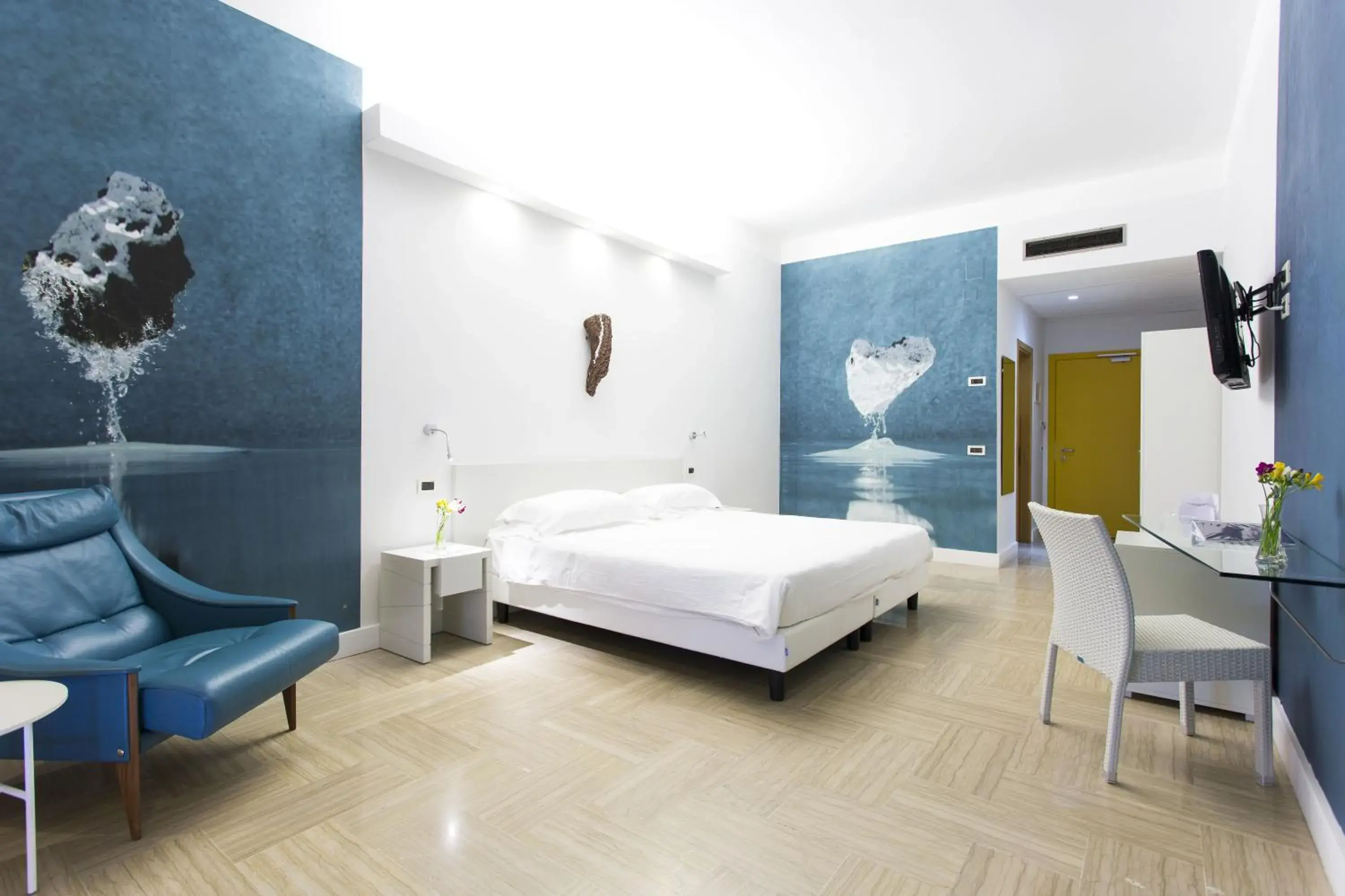 Junior Suite with Shower in Art Hotel Gran Paradiso