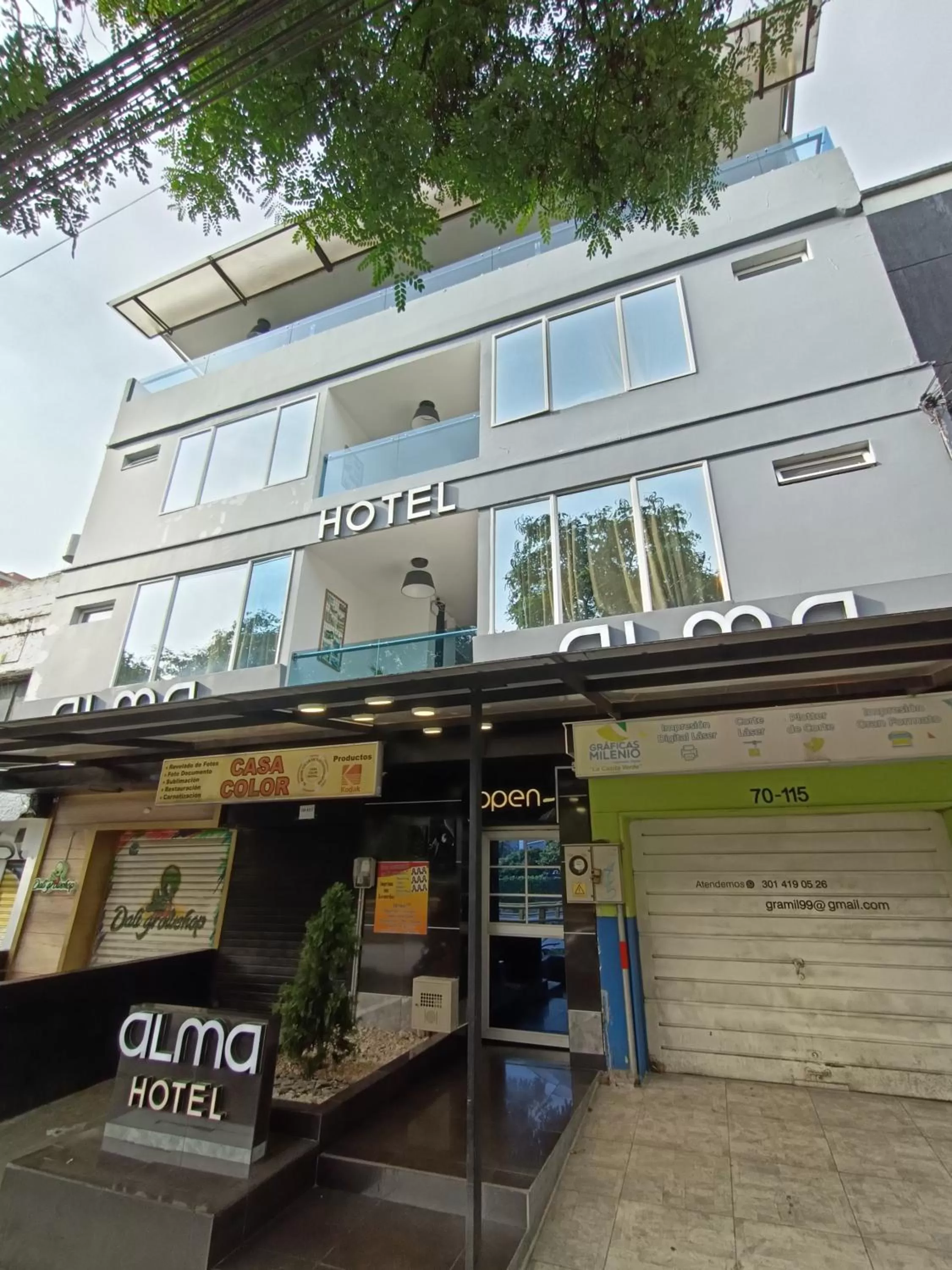 Facade/entrance, Property Building in Hotel Aura Medellin